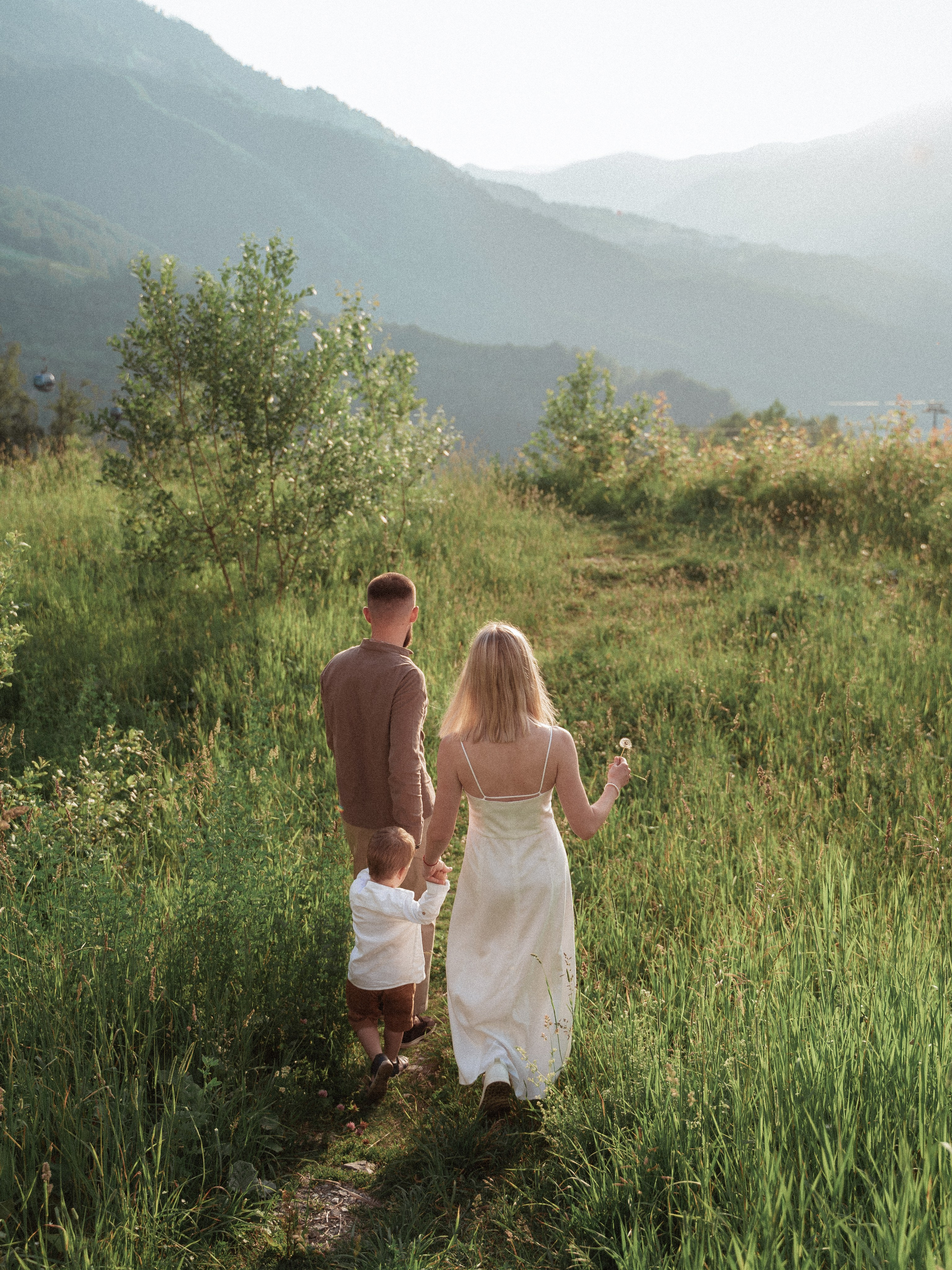 Семейная фотосессия в Красной Поляне. Фотограф на Пхукете Максим
