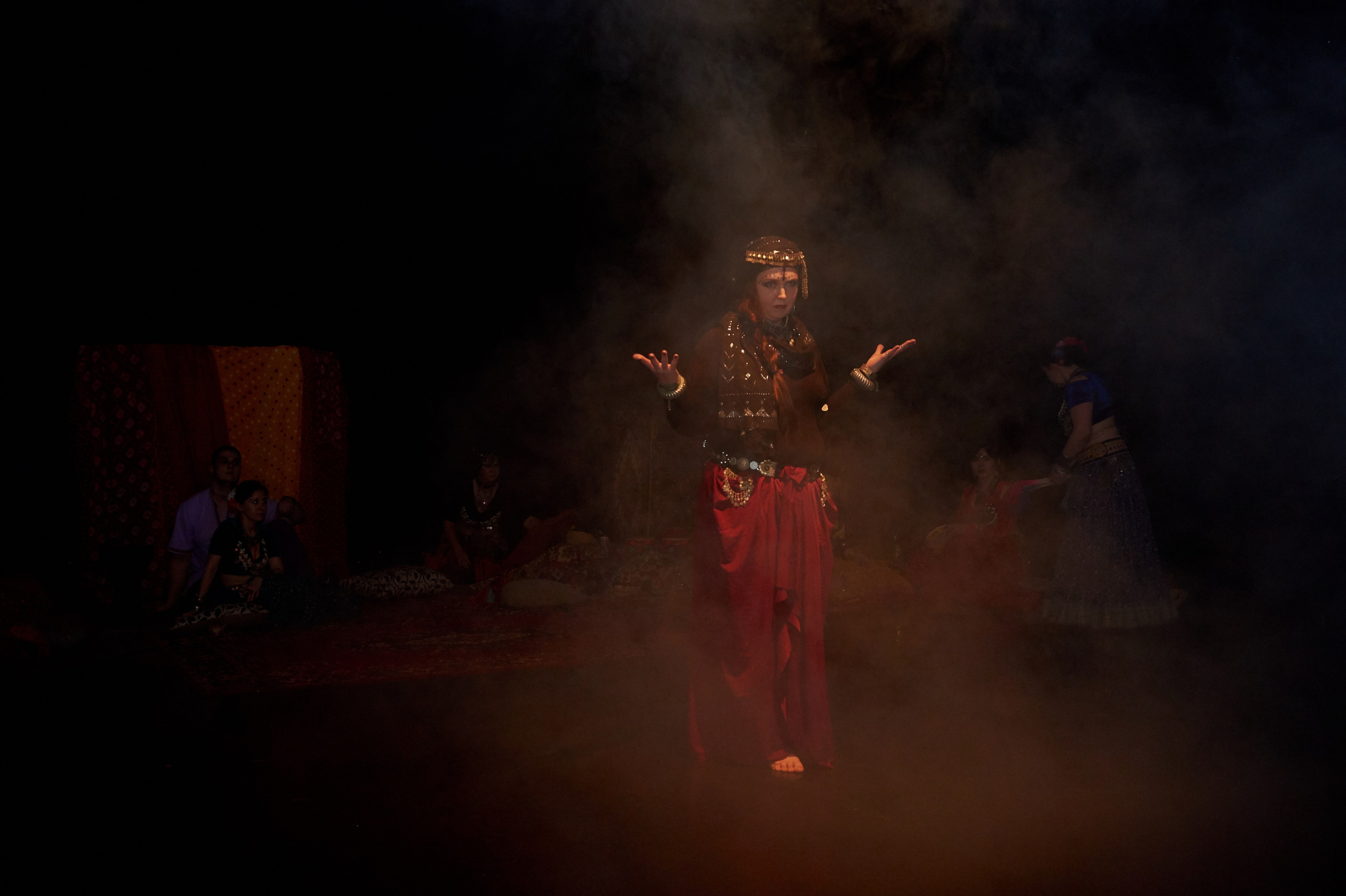 Город танцующего народа. Ольга Чёкотова (Фотограф Кострома)