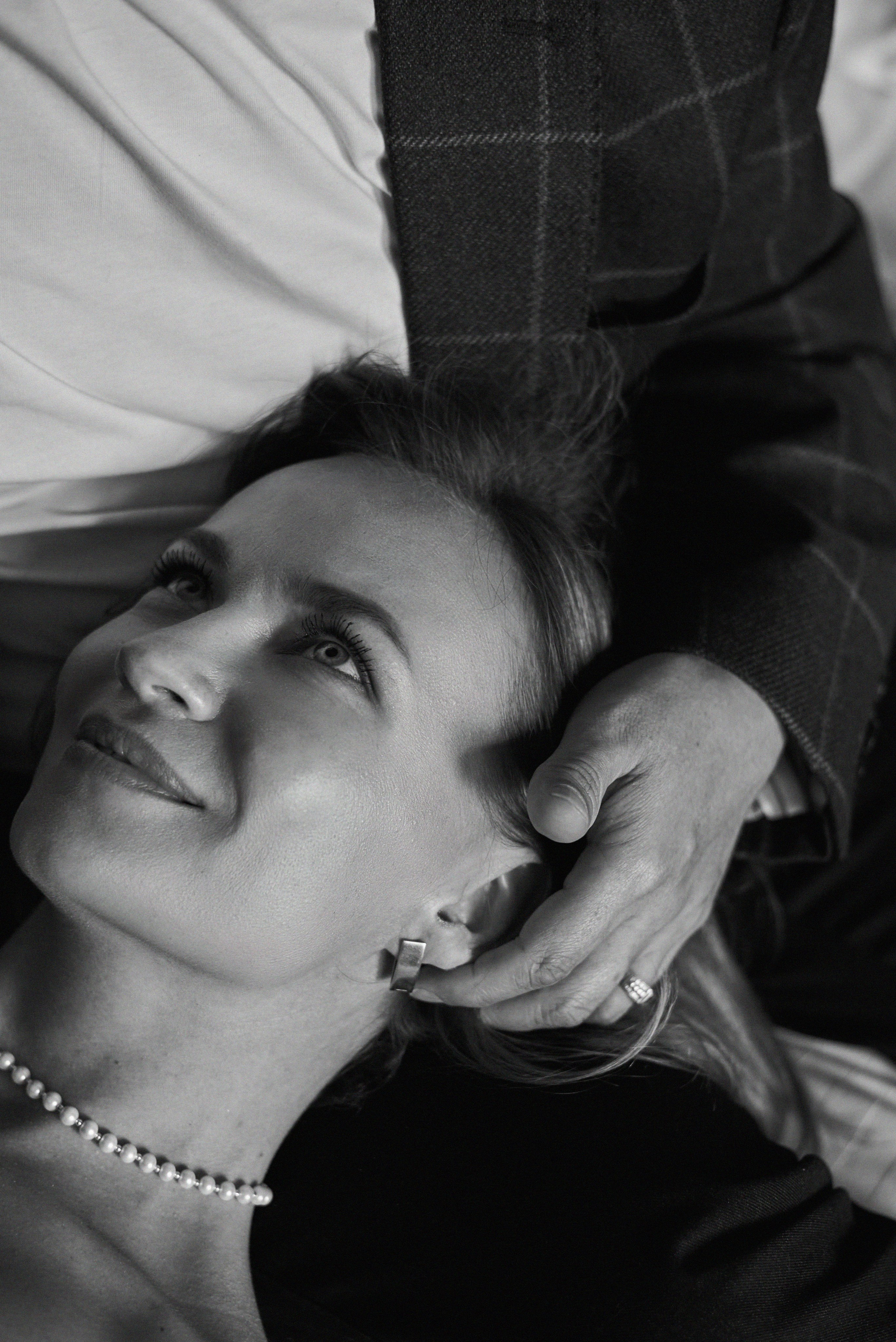 Семейная парная фотосессия в отеле лавстори. Фотограф Анастасия Малашенко, Новосибирск