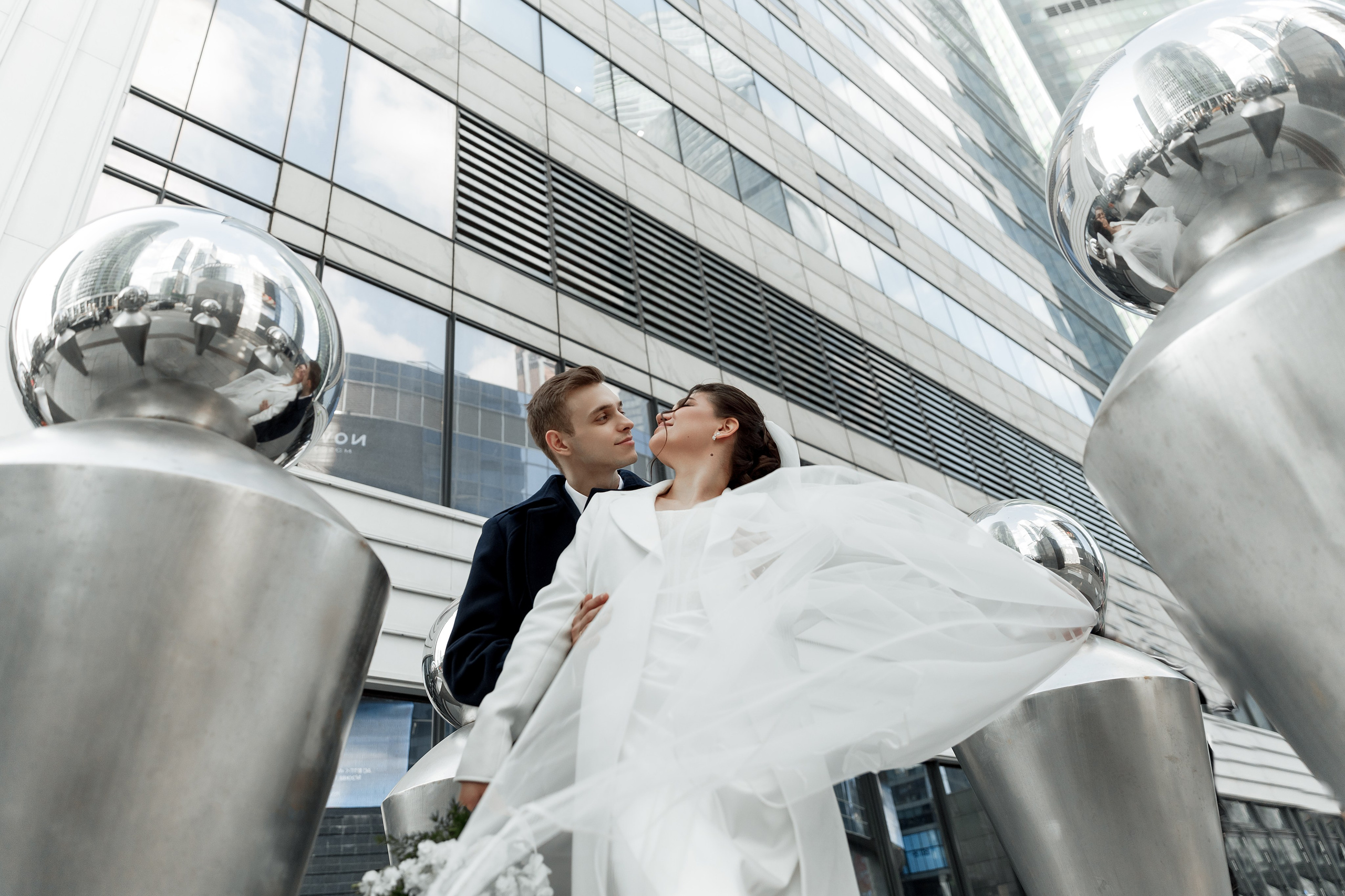 Паша&Настя (роспись Москва-сити Birds). Фотограф в Москве Юлия Хамзина