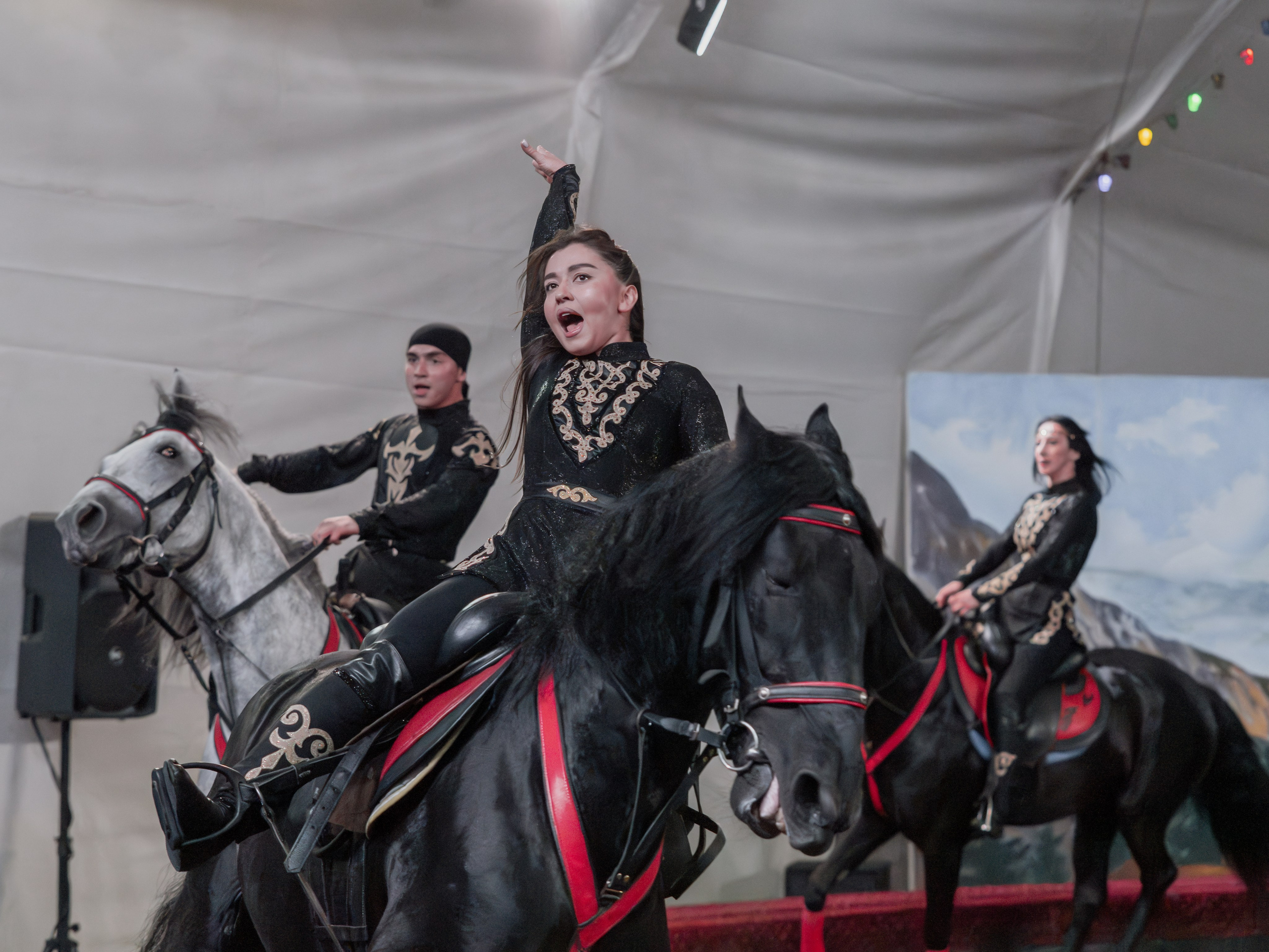 Конный театр «Нарты». Репортажный фотограф в Красной Поляне и Сочи Павлюченко Екатерина