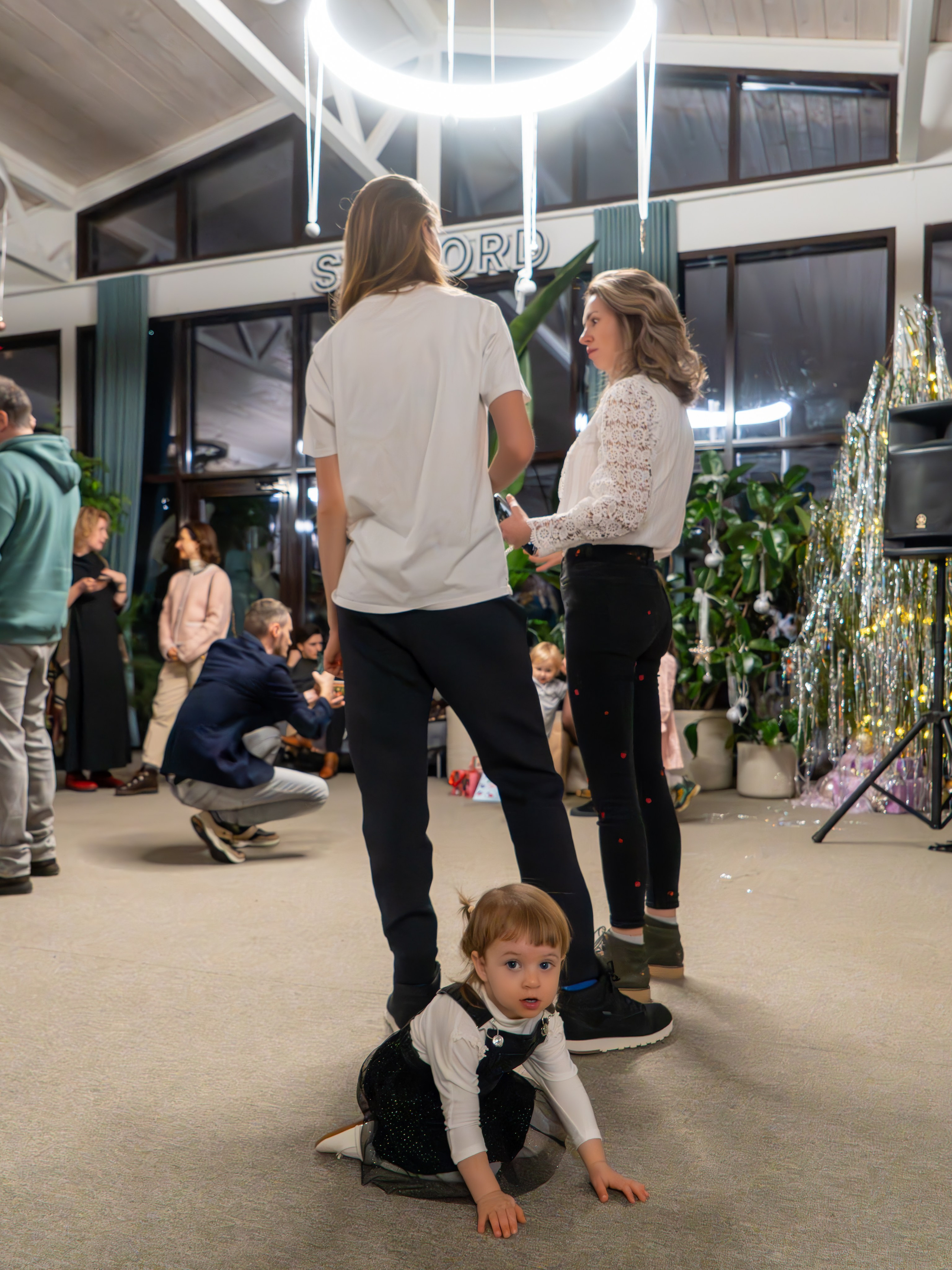 Предновогодняя встреча в пространстве Steford Hub. Репортажный фотограф в Красной Поляне и Сочи Павлюченко Екатерина