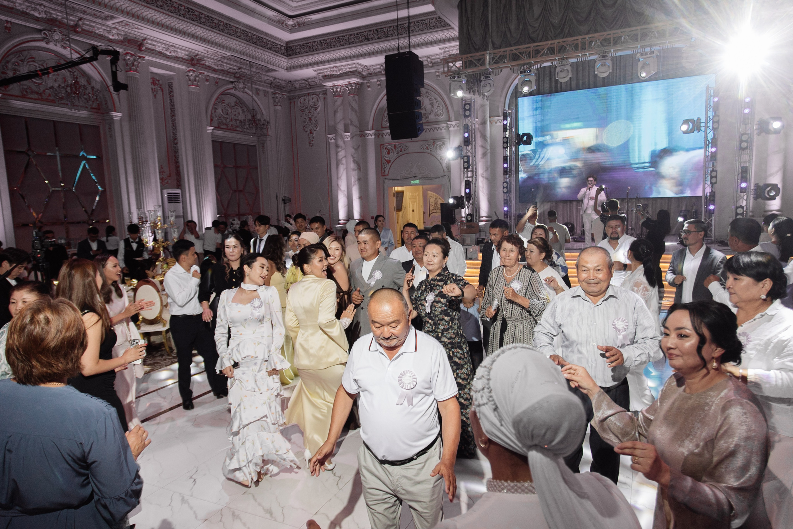 Ергалым & Марфуга. Свадебный фотограф Алматы Ниязов Руслан