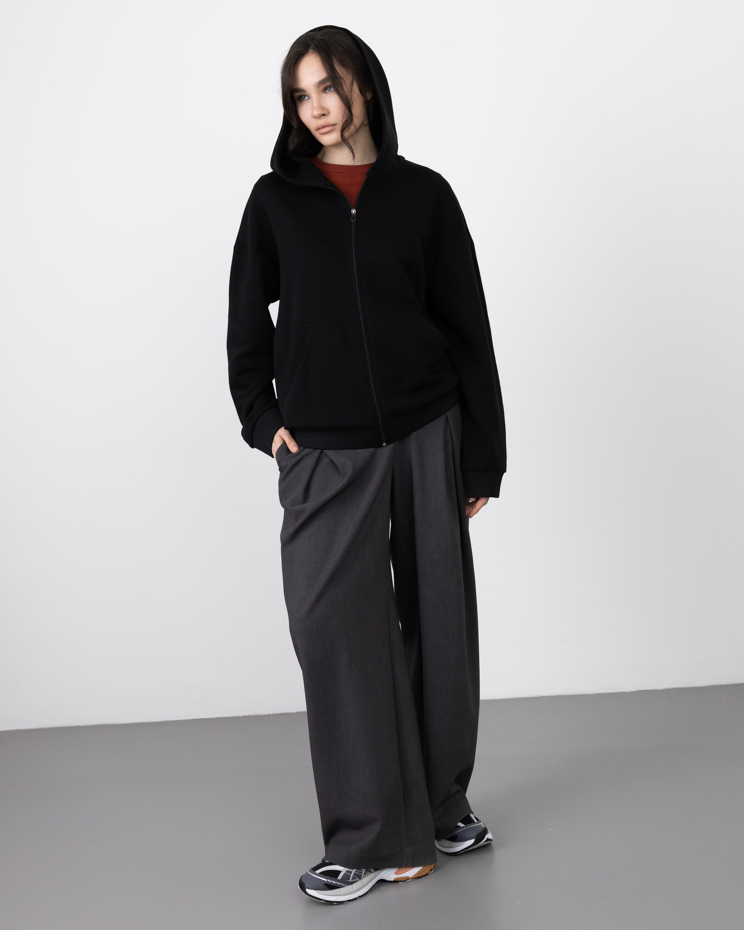 WB: Closius | Худи и зипки. Главная