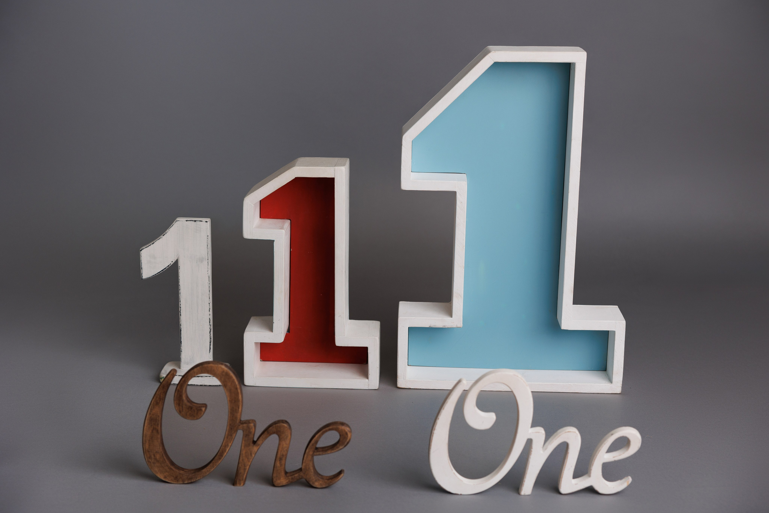 ДЕРЕВЯННЫЙ РЕКВИЗИТ. Фотостудия в Строгино