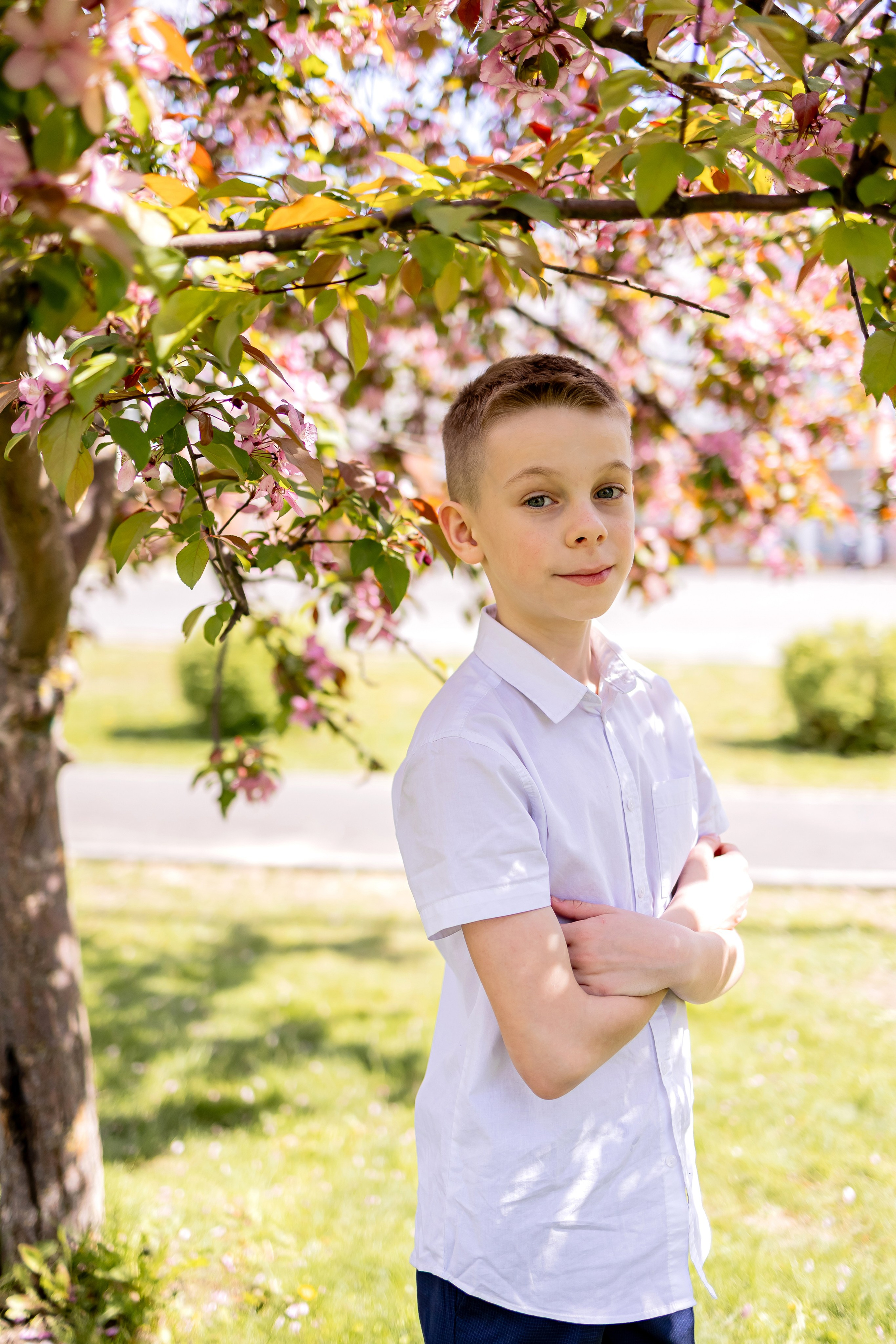 Выпускной в начальной школе на улице. Фотограф и видеограф Москва. Свадебный фотограф, видеограф. Выпускные альбомы. Оживающие альбомы