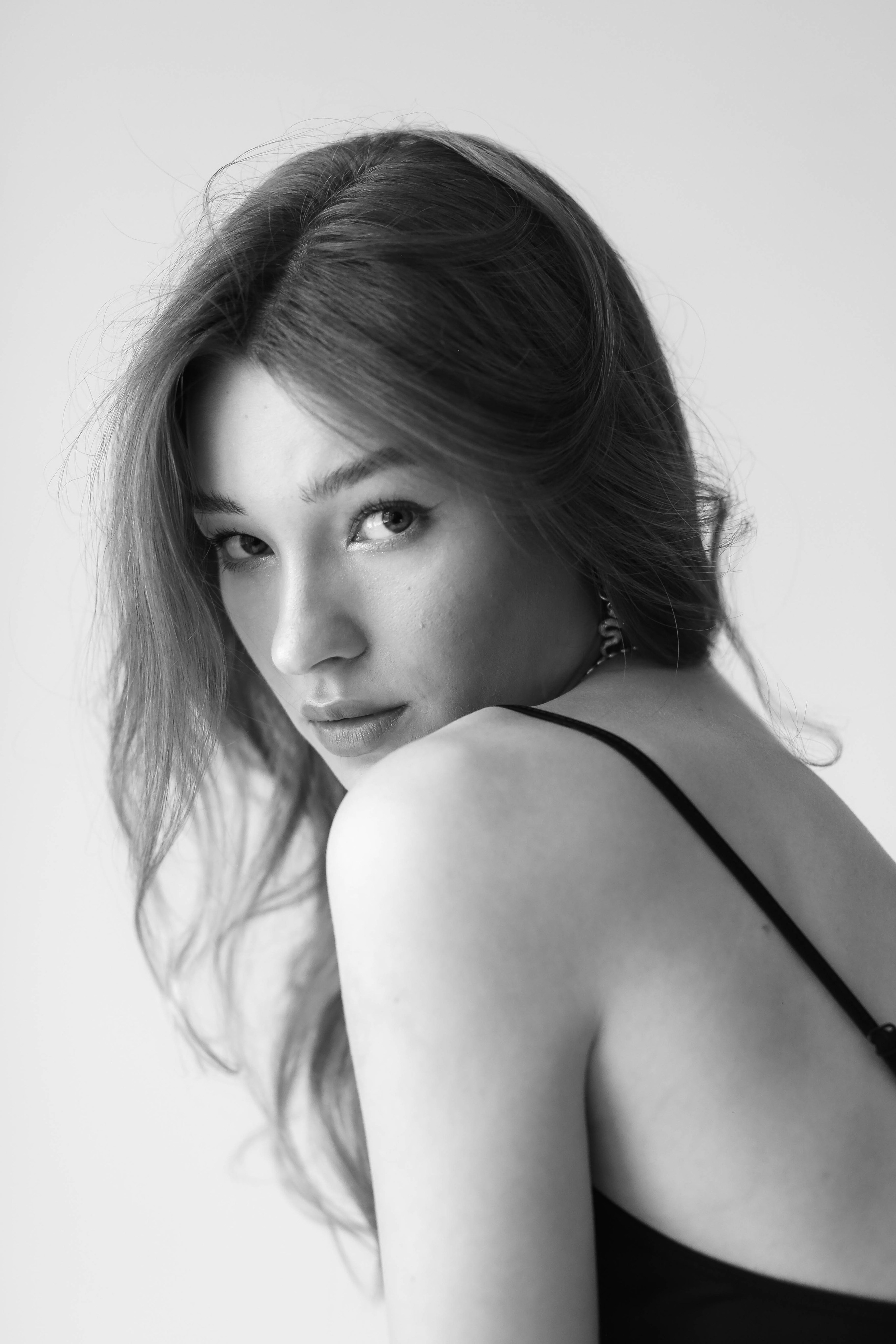 Даяна. Стильные фото для интерьера. Портретный фотограф. Вероника Варламова.Москва. Женский, мужской, семейный, художественный, имиджевый портрет