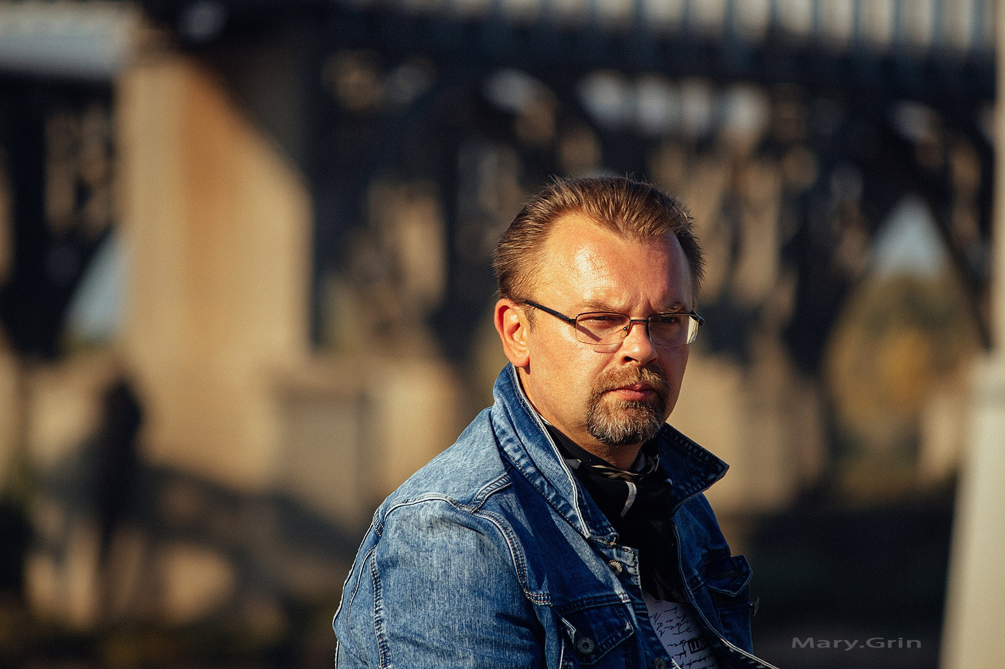 Дмитрий с мотоциклом. Детский и семейный фотограф, фотограф мероприятий Нижний Новгород