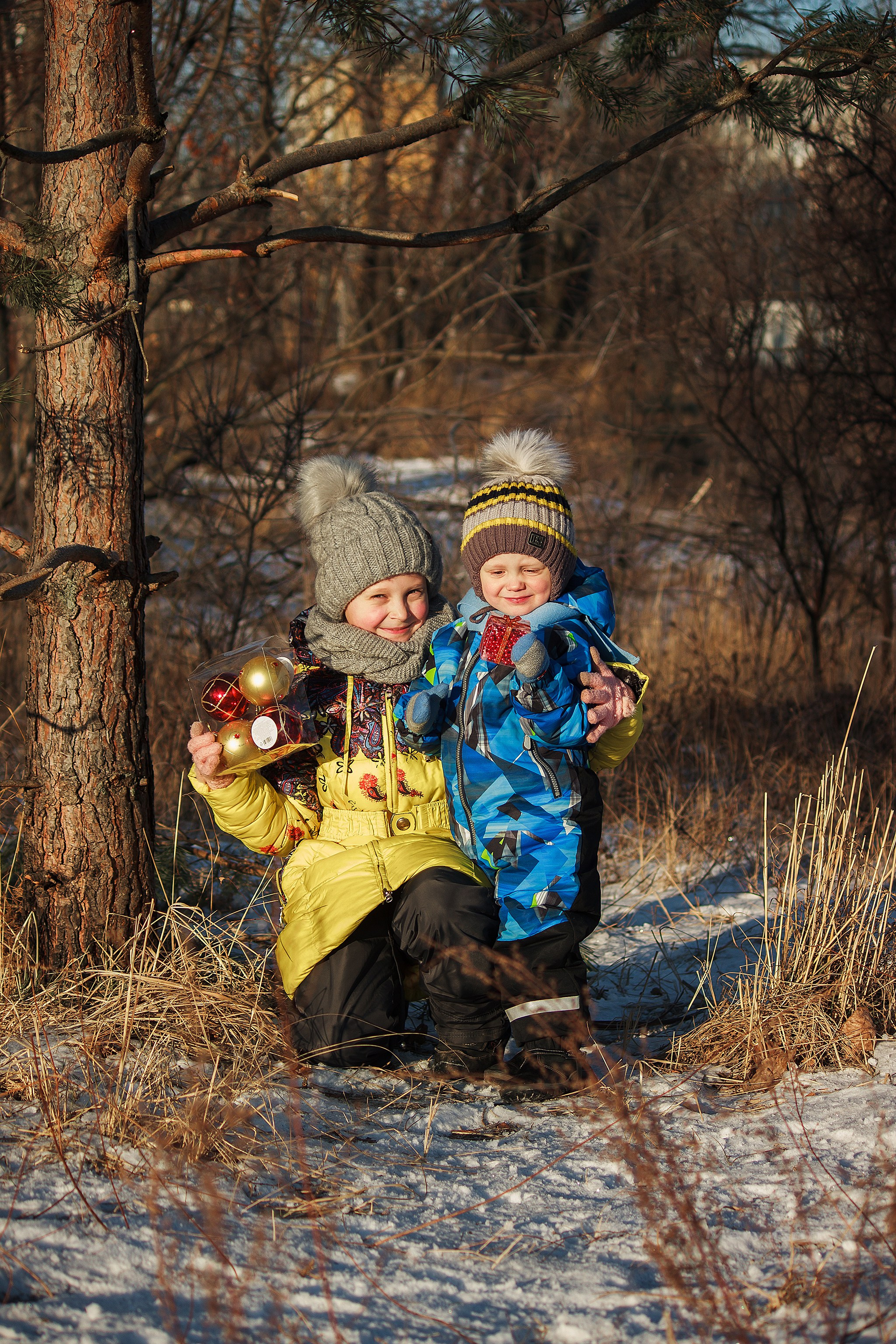 Зимняя фотопрогулка на мещерском озере с мандаринами. Детский и семейный фотограф, фотограф мероприятий Нижний Новгород