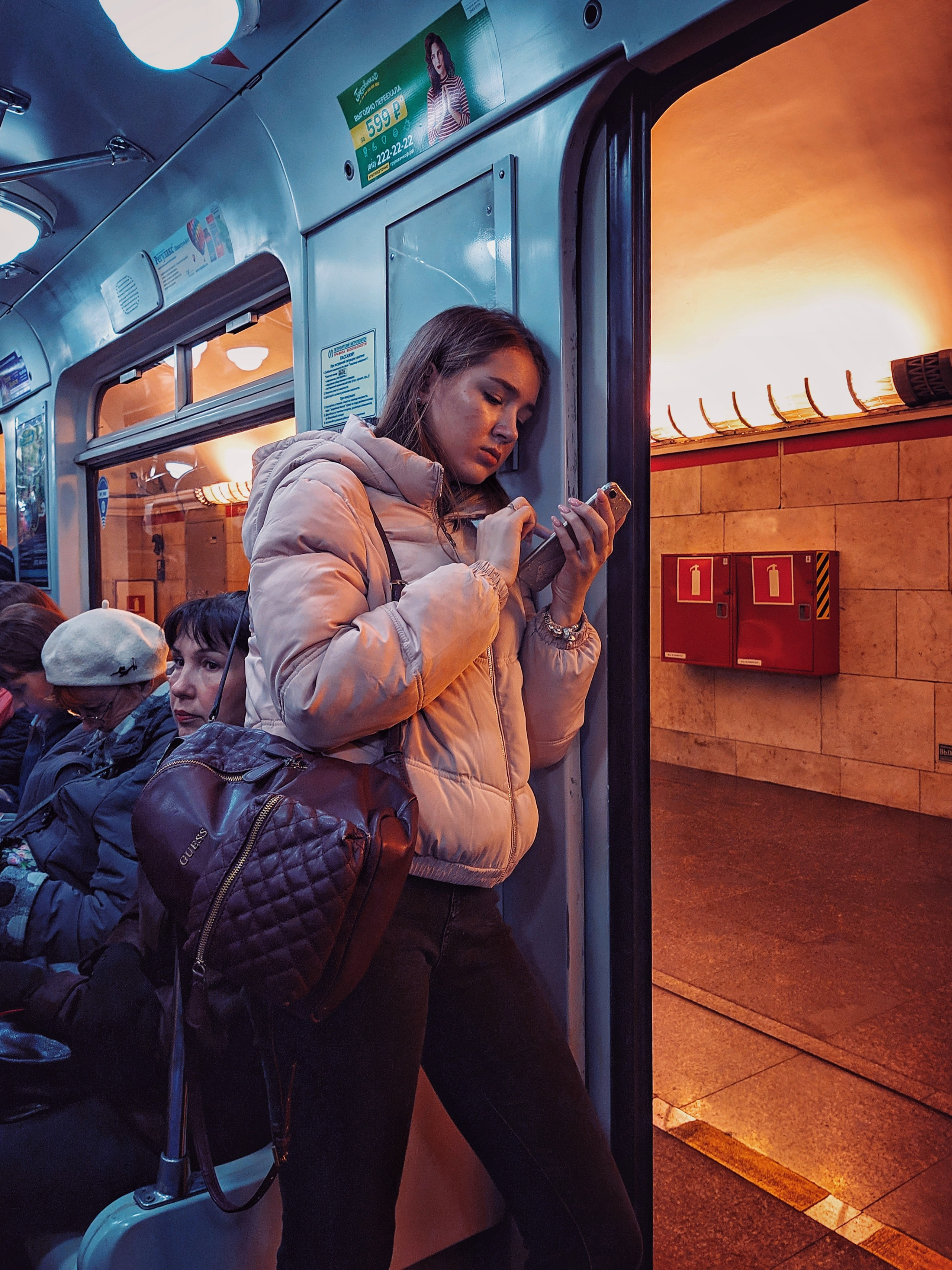 In Subway. Dmitry Shamin Photographier | Street Photos