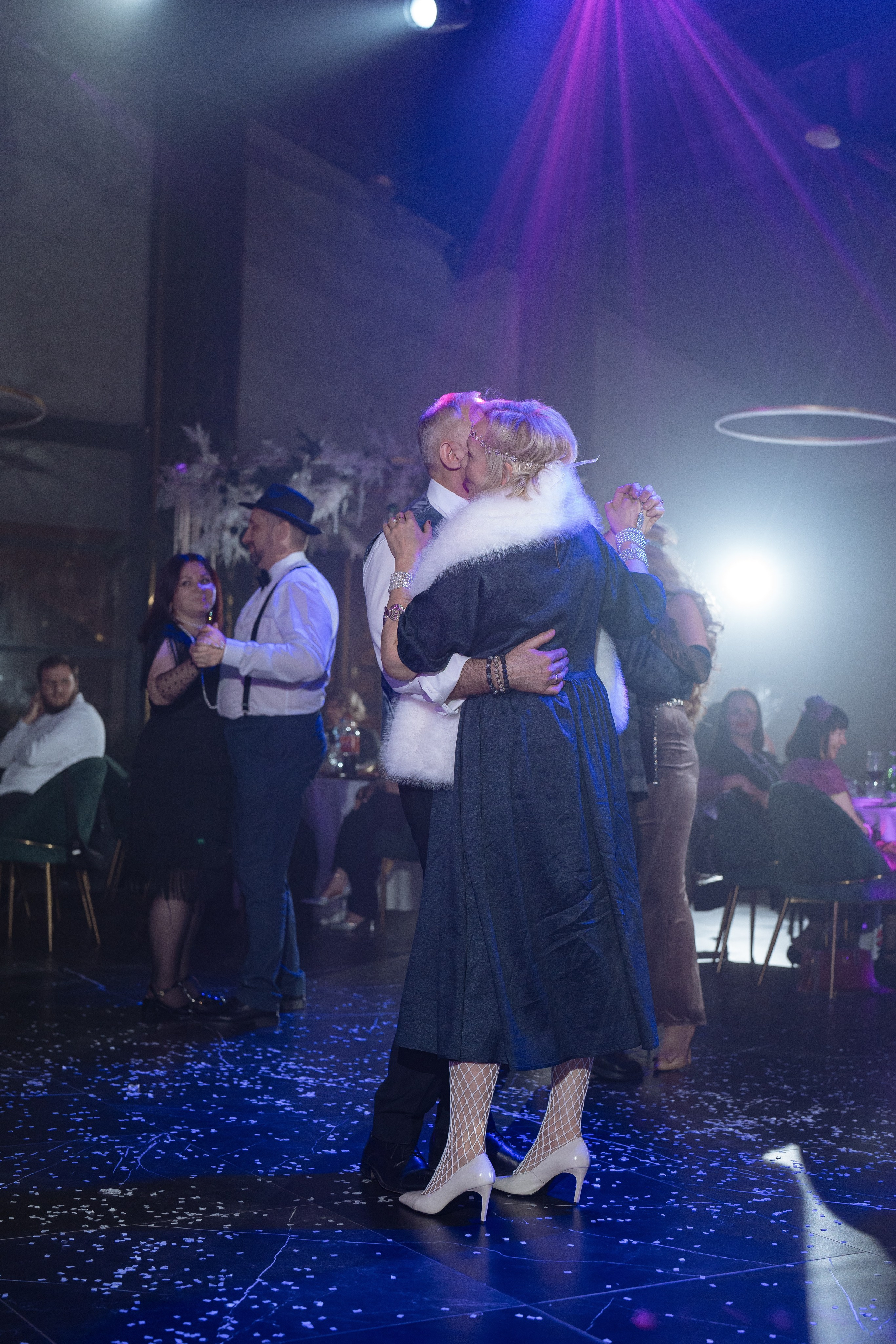 Альбион Тур