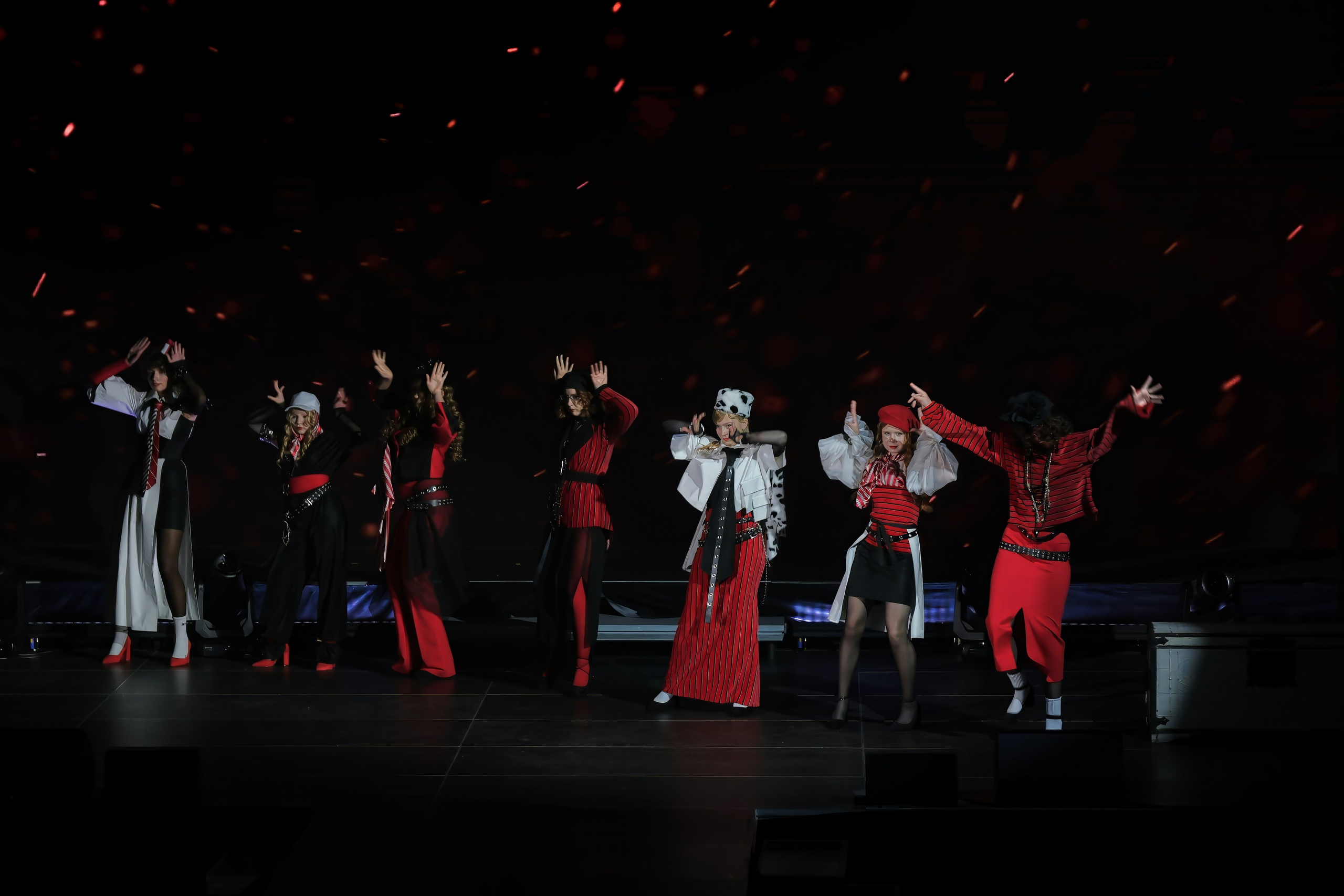 Подиумный спектакль «Стиль Надежды». Добро пожаловать в студию «Цифровой скульптор»  где искусство встречается с технологиями!