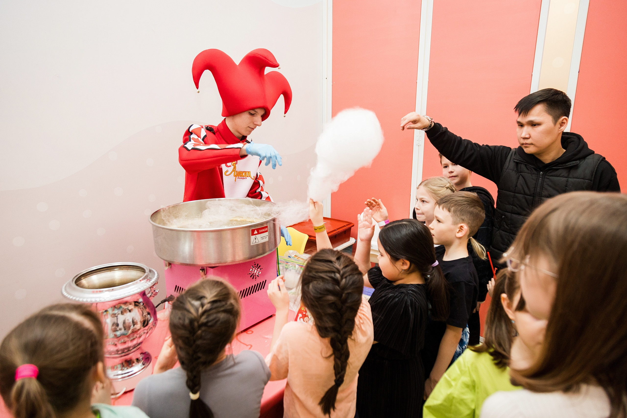 День рождения Арлекина. Детский фотограф видеограф в Хабаровске Михаил Орлов