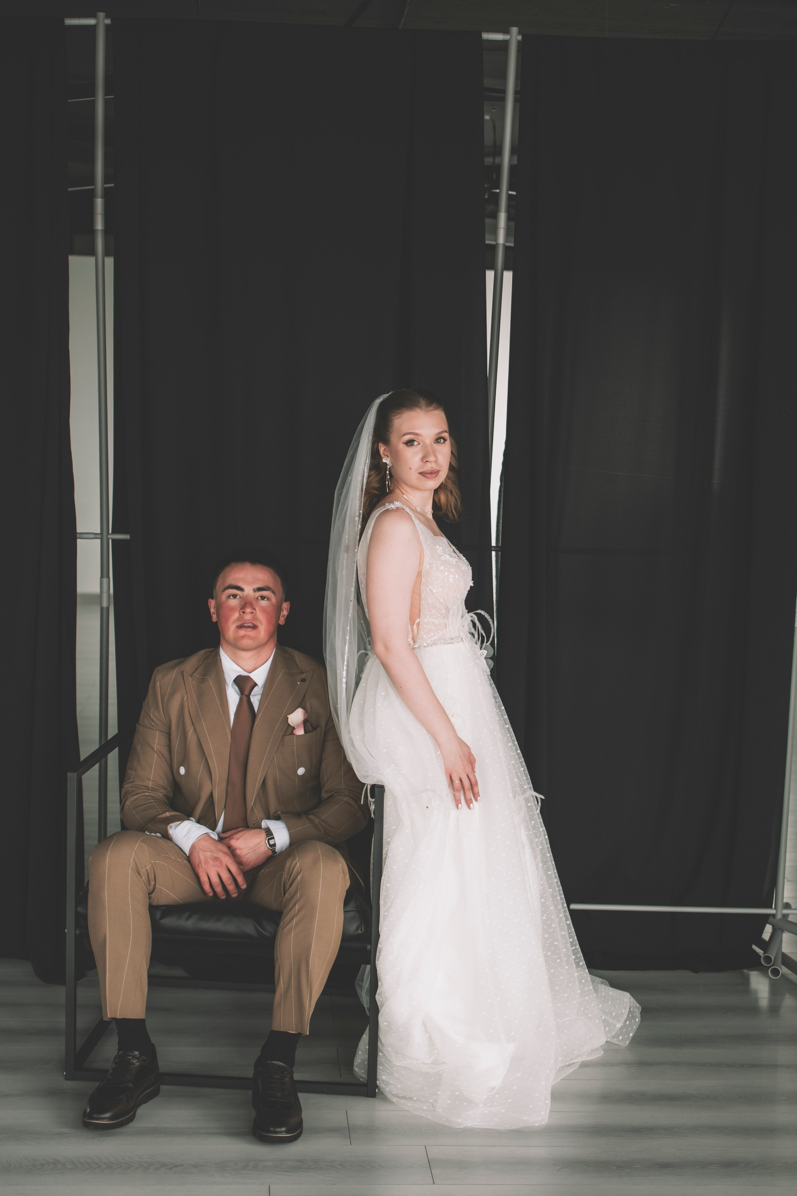 Альберт и Анастасия (Студийная фотосессия, роспись в ДК Нефтяник + фотосессия с гостями). Семейный и свадебный фотограф Губкинский и Ставрополь