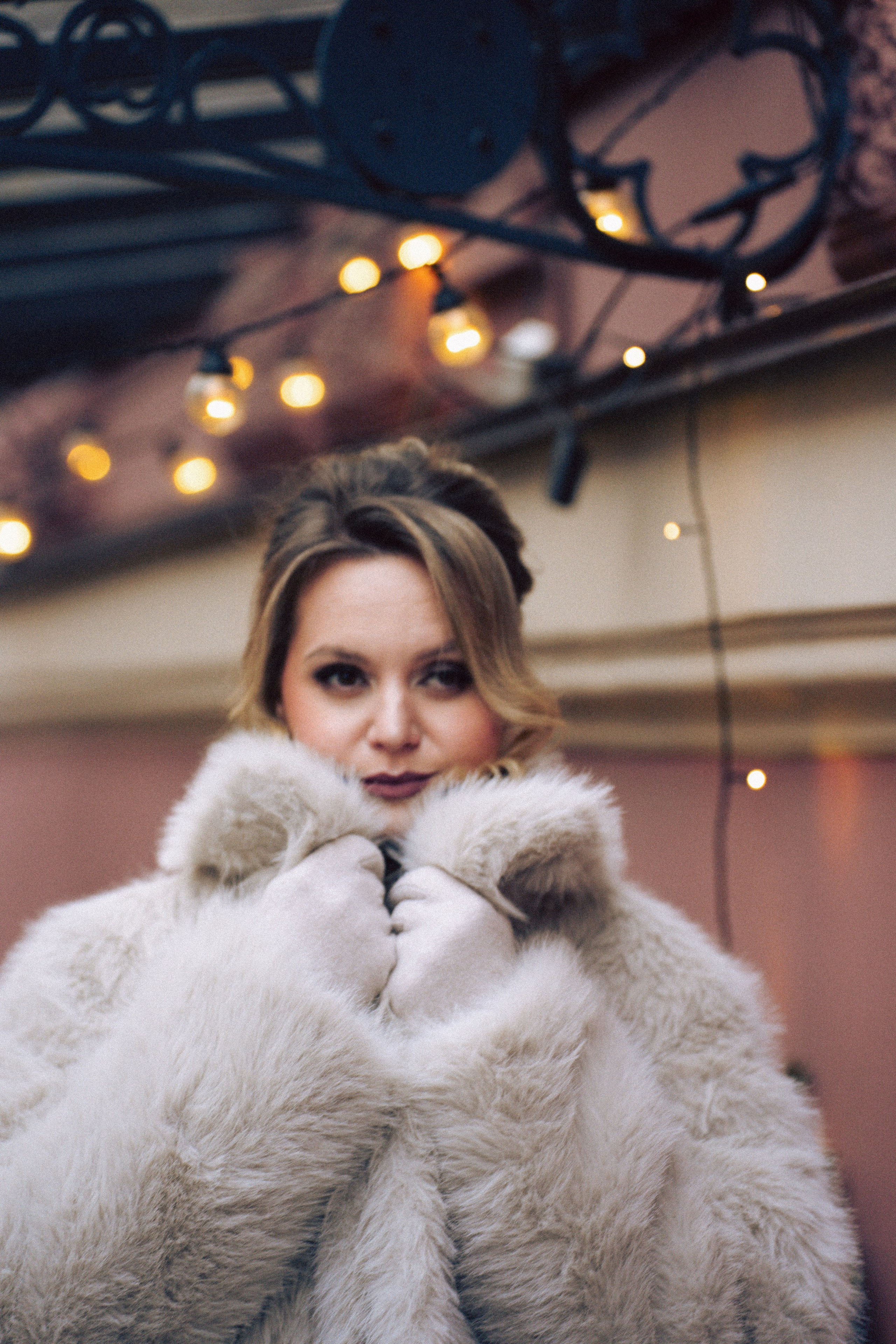 НОВОГОДНЯЯ ФОТОСЕСИИЯ В СТУДИИ ДЛЯ ДЕВУШКИ И ПРОГУЛКА ПО ЧЕРНЫШЕВСКОЙ. Профессиональный фотограф, Санкт-Петербург — Виктория Богомолова