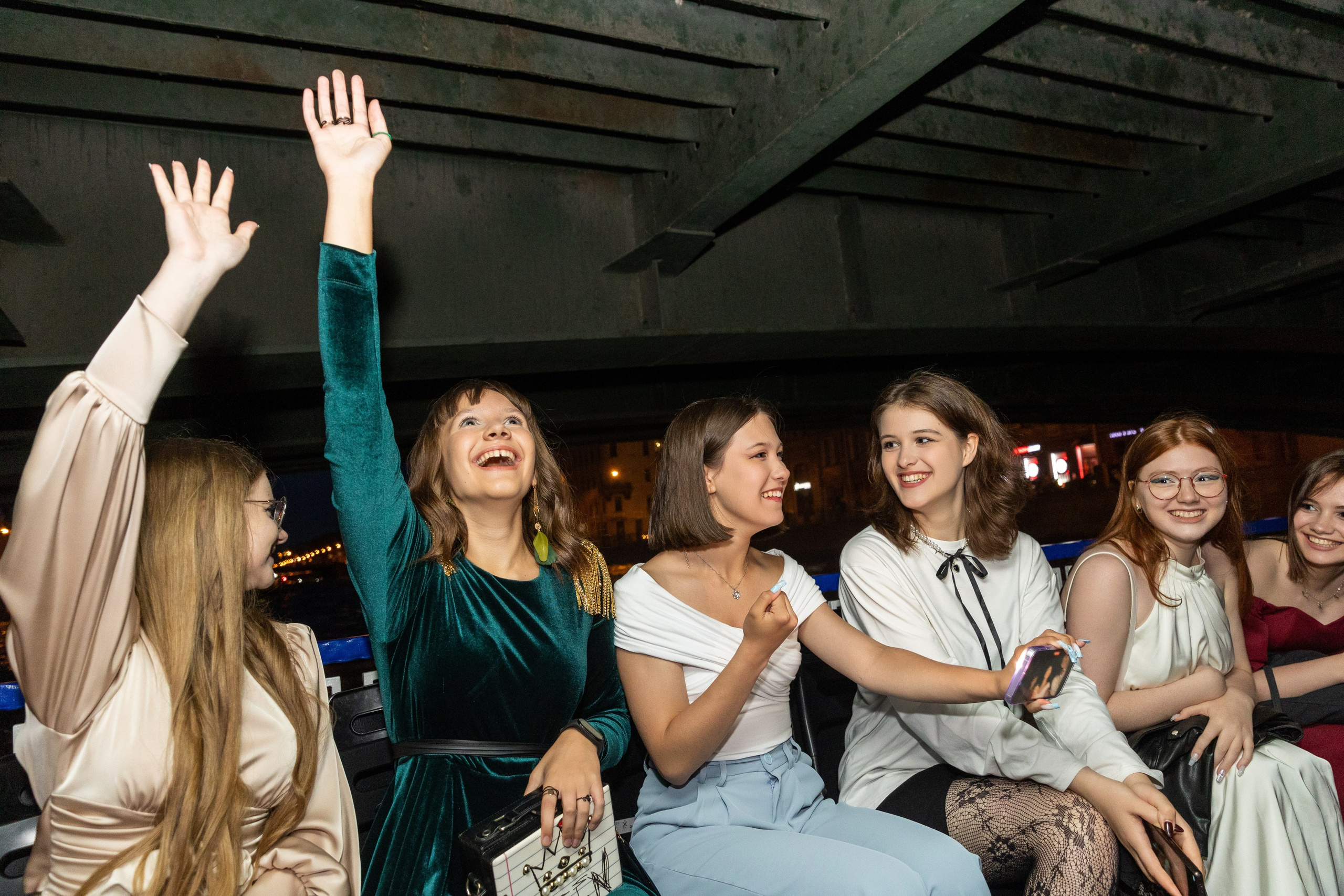 Выпускной на караблике 9 класс. Фотограф в Санкт-Петербурге Закута Ольга