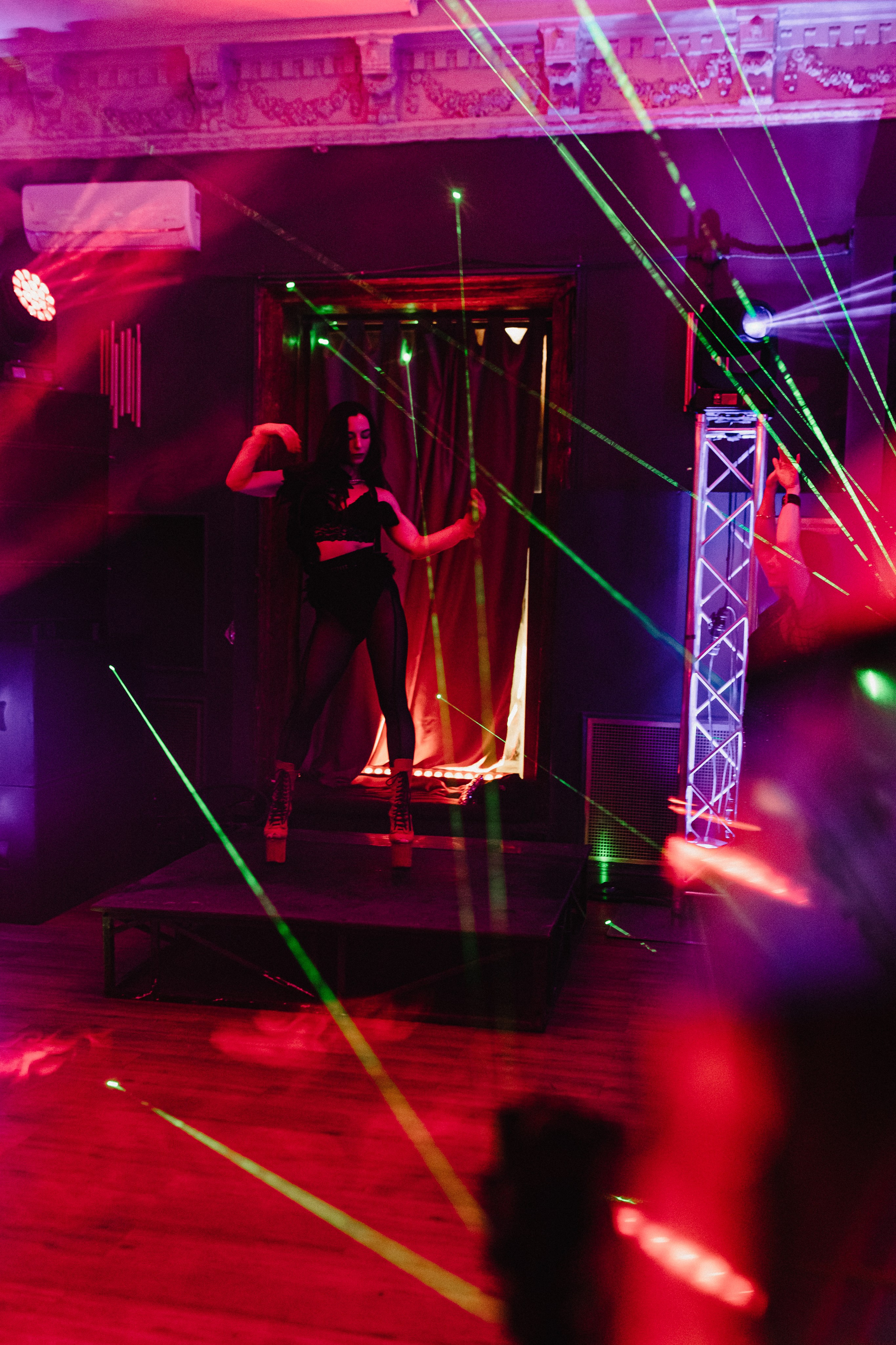 Новый уровень — Особняк 1857. Свадебный и семейный фотограф Женя Добрянская в Нижнем Новгороде