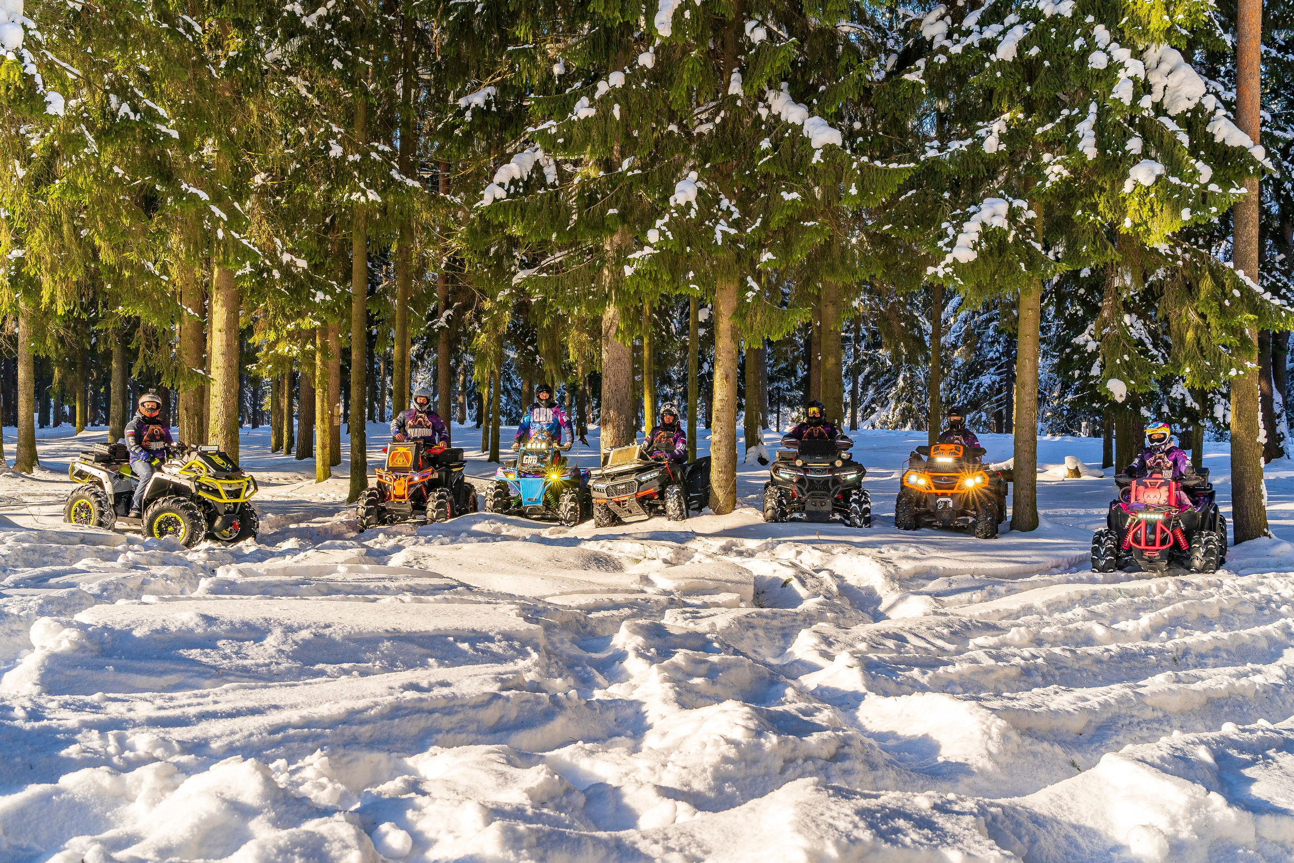 Кудрово ATV. Графический дизайнер Илья Левченко