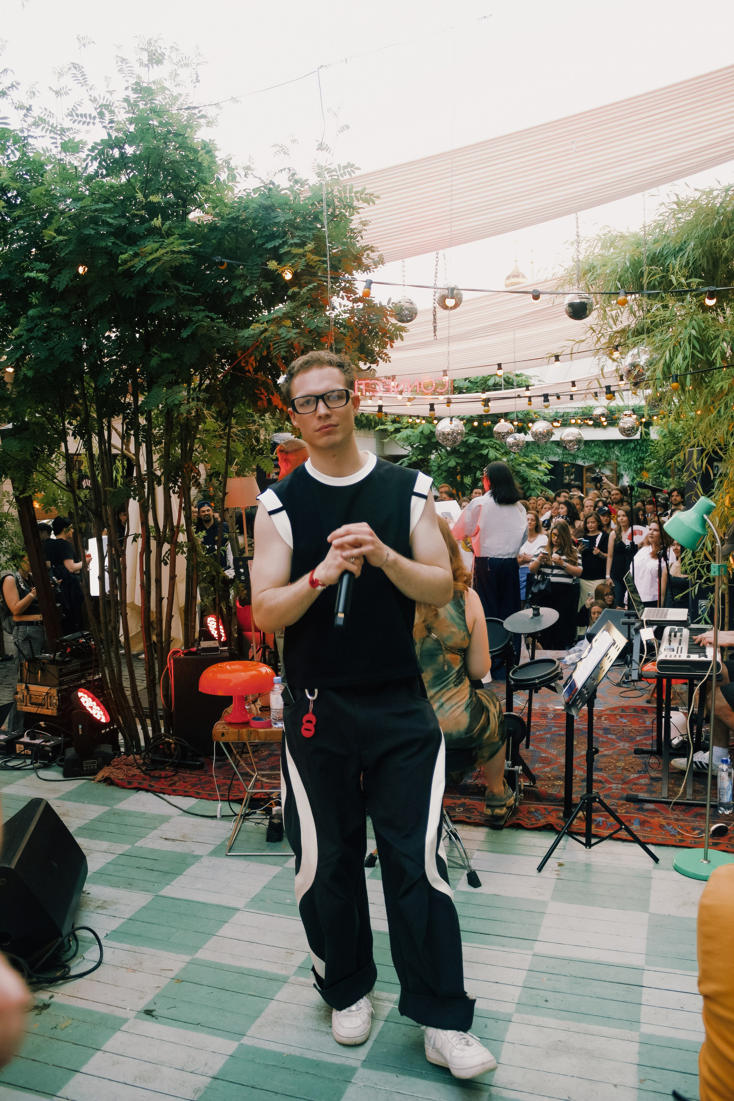 Connected sessions #2 ph by @rusagee / at YAUZA. TENZO | Creative Producer / Art Director
