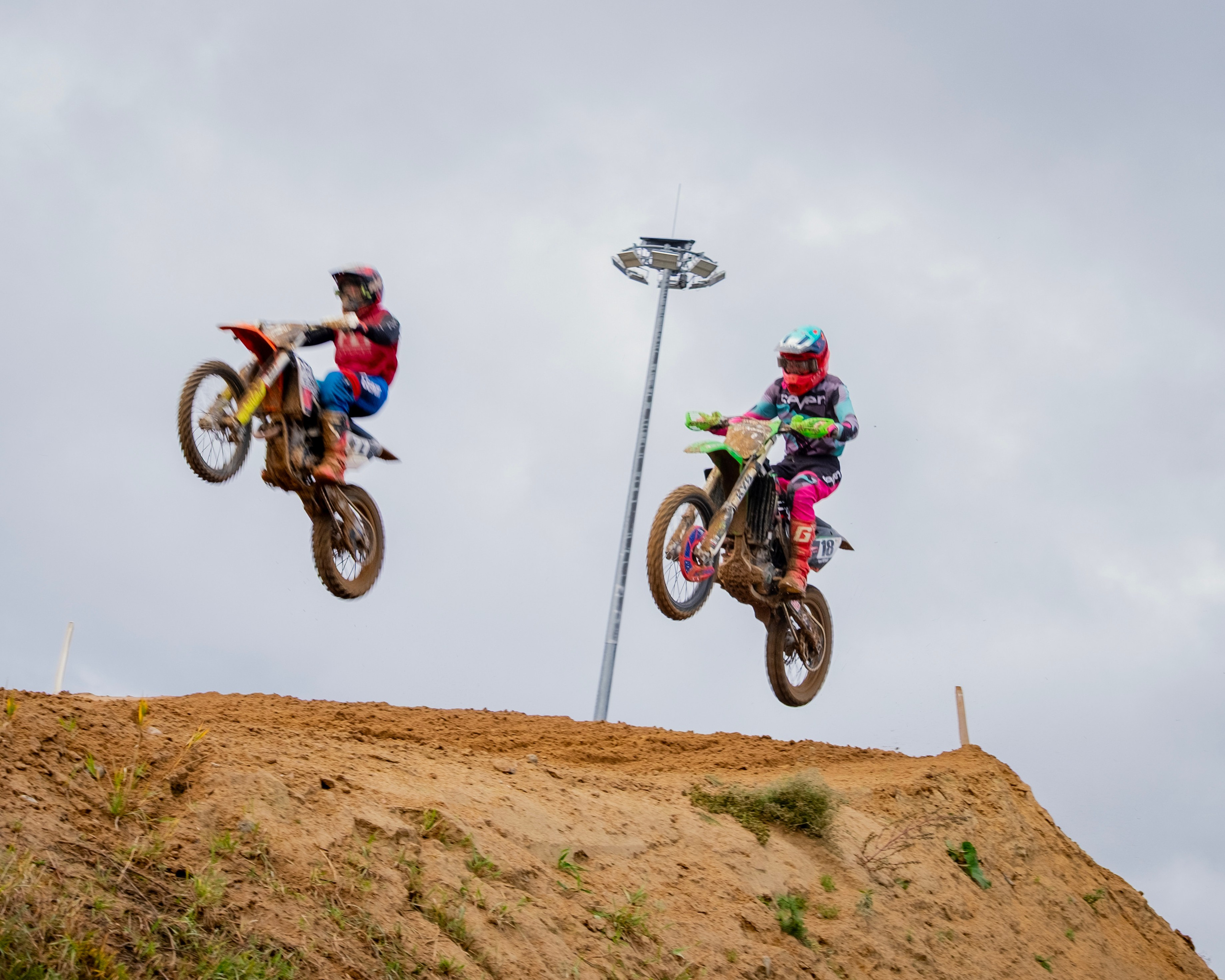 Мотокросс (Игора Драйв). Автомобильные фотографии и рисунки в Санкт-Петербурги Пашков Дмитрий