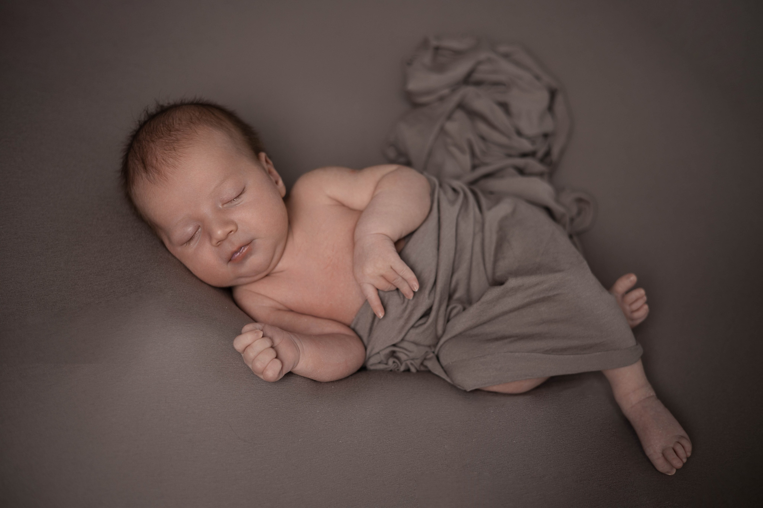 НОВОРОЖДЕННЫЕ МАЛЫШИ. Фотосессия новорожденных в Москве и Московской области