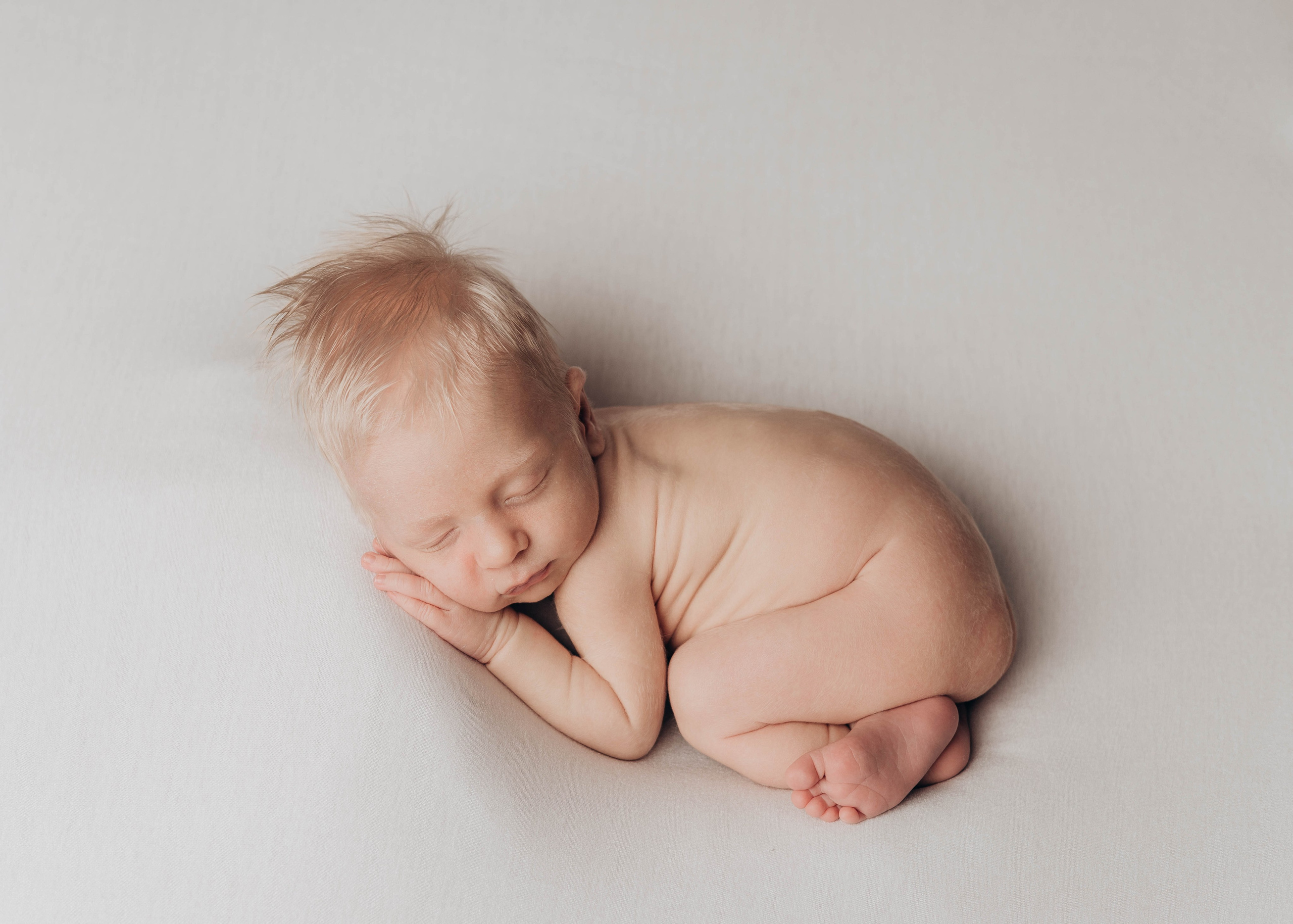 НОВОРОЖДЕННЫЕ МАЛЫШИ. Фотосессия новорожденных в Москве и Московской области