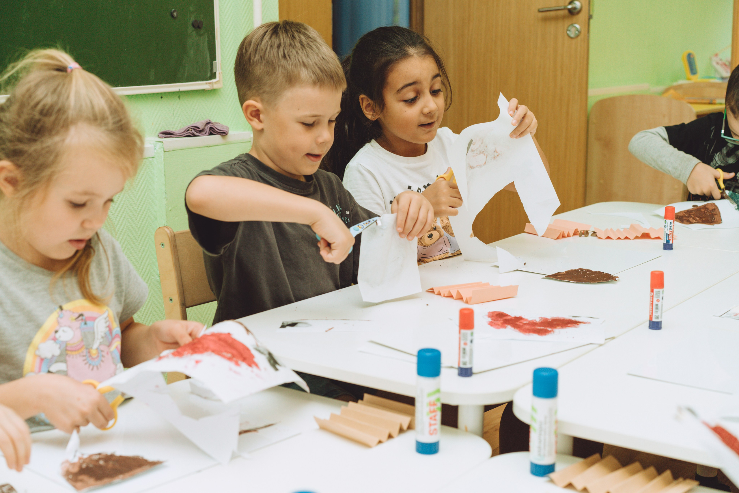 Я МОГУ РИСОВАТЬ КАК РАФАЭЛЬ, НО МНЕ ПОНАДОБИТСЯ ВСЯ ЖИЗНЬ, ЧТОБЫ НАУЧИТЬСЯ РИСОВАТЬ ТАК, КАК РИСУЕТ РЕБЕНОК. Семейный и детский фотограф Анна Бренч