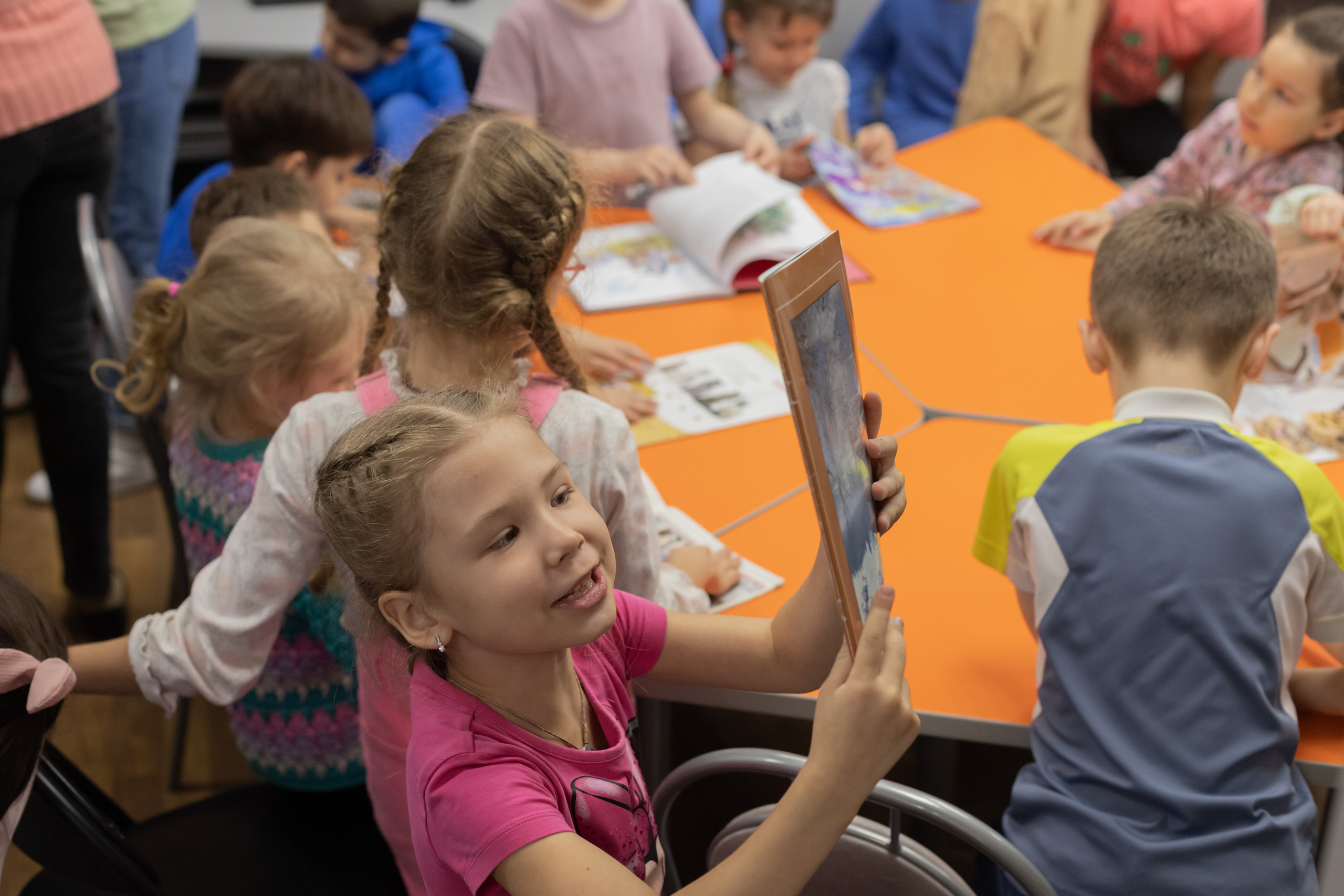 Экскурсия в библиотеку 17 гр детский сад № 30. Юлия Разваркина фотограф Подольск