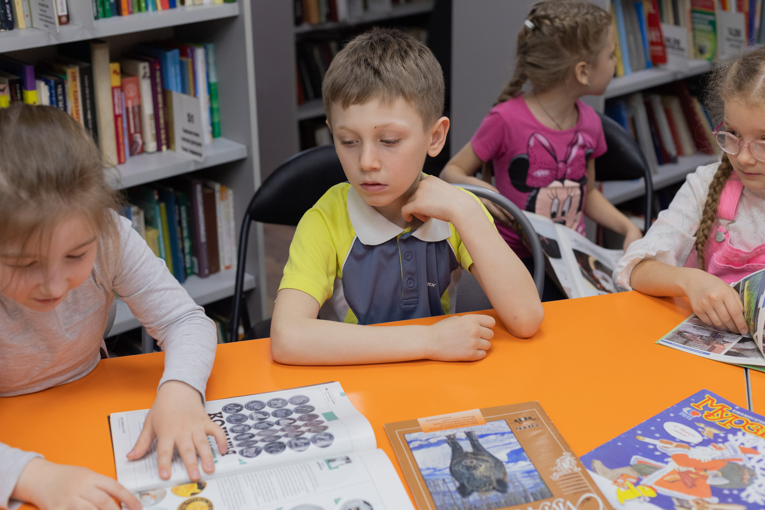 Экскурсия в библиотеку 17 гр детский сад № 30. Юлия Разваркина фотограф Подольск