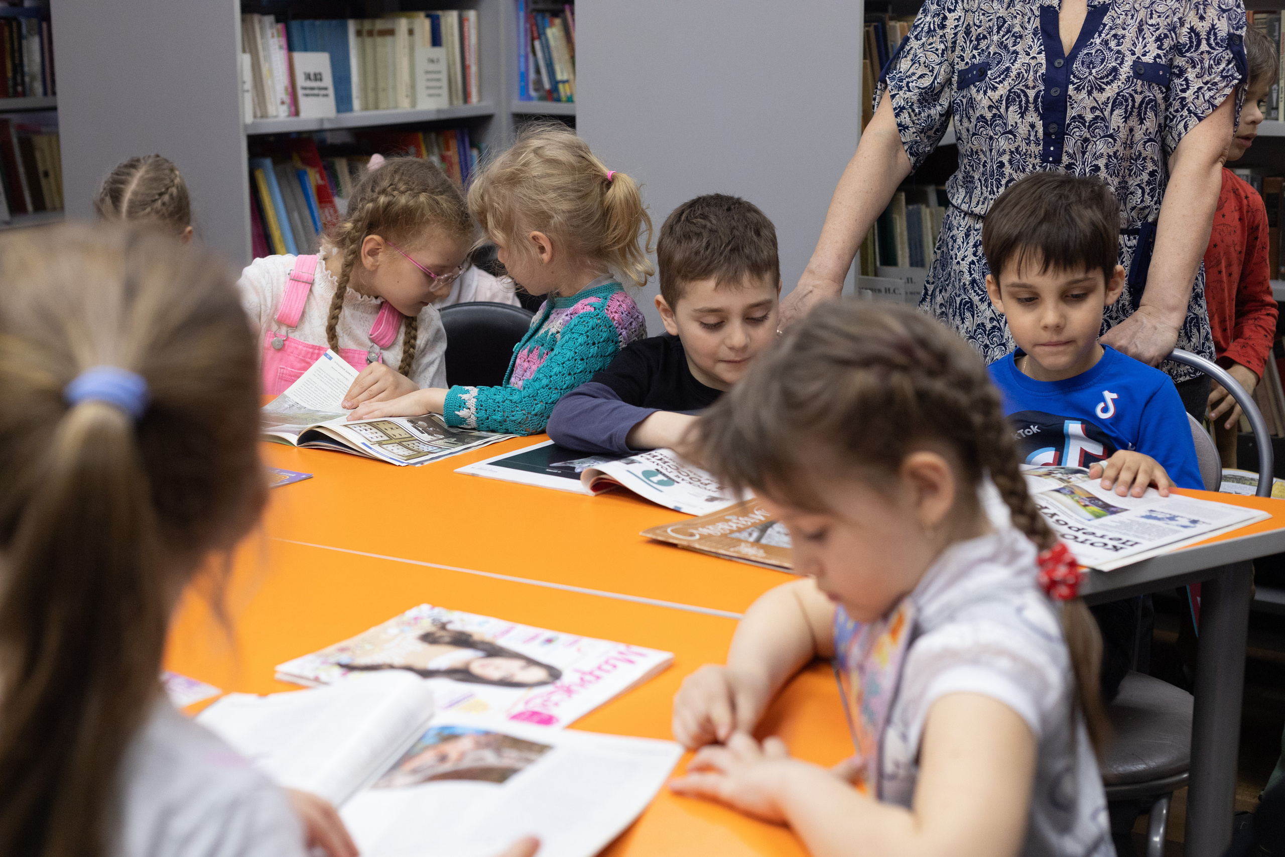 Экскурсия в библиотеку 17 гр детский сад № 30. Юлия Разваркина фотограф Подольск