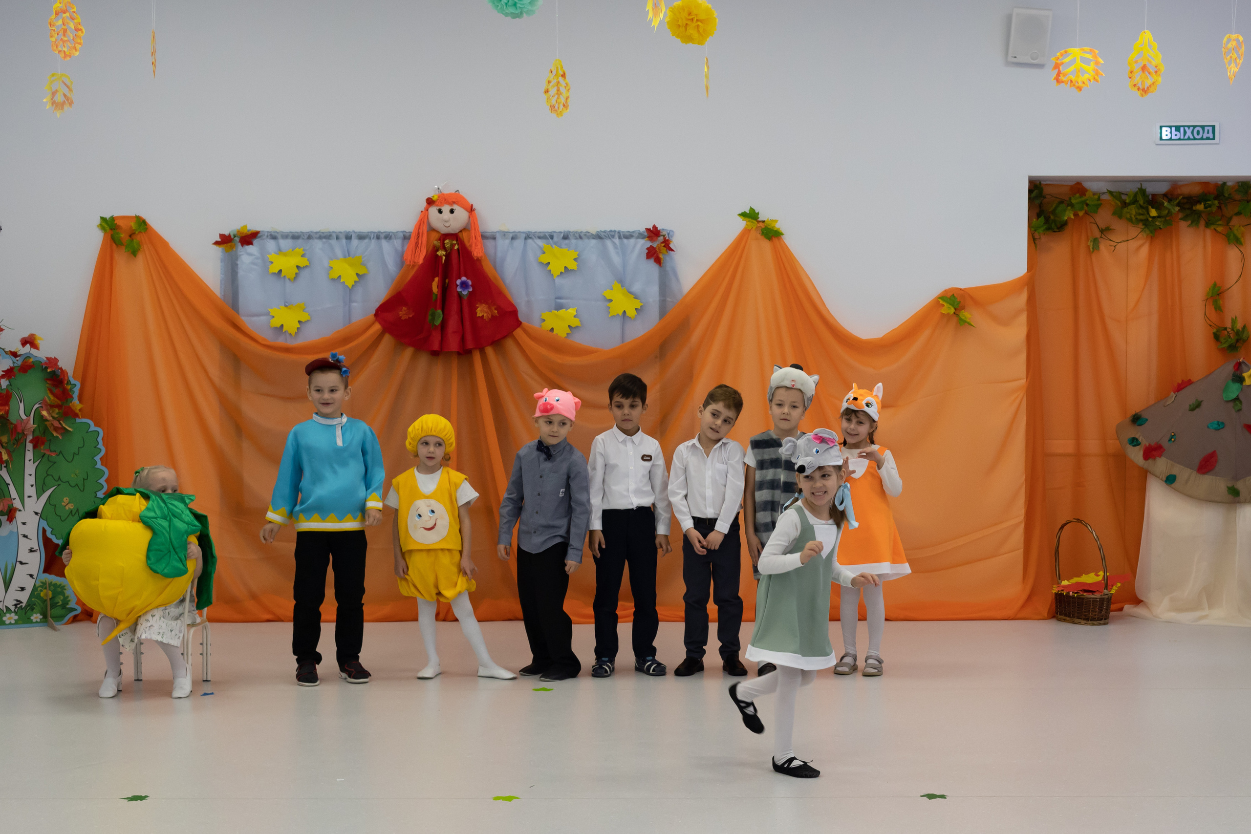 Осенний бал в детском саду № 30 гр 17. Юлия Разваркина фотограф Подольск