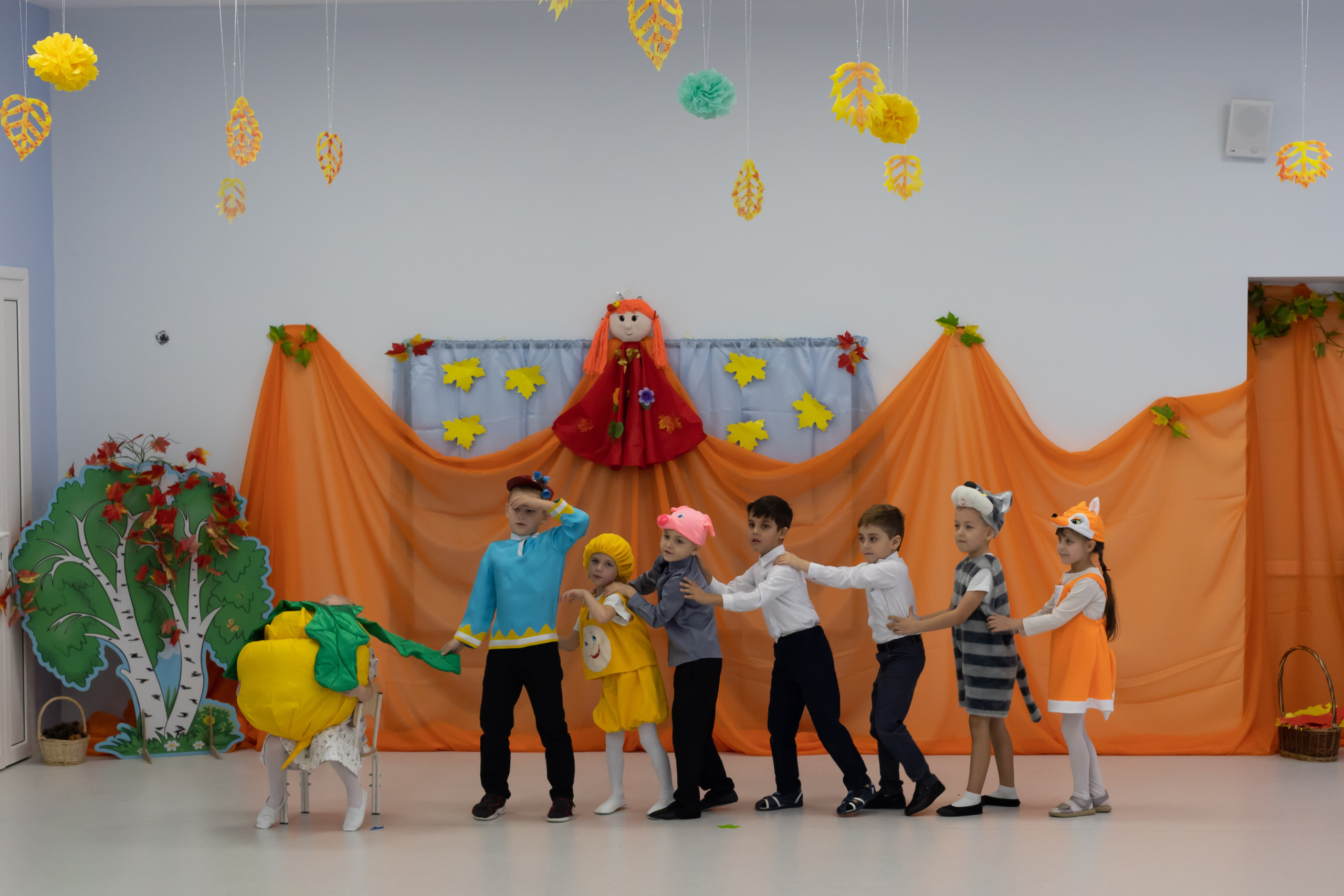 Осенний бал в детском саду № 30 гр 17. Юлия Разваркина фотограф Подольск