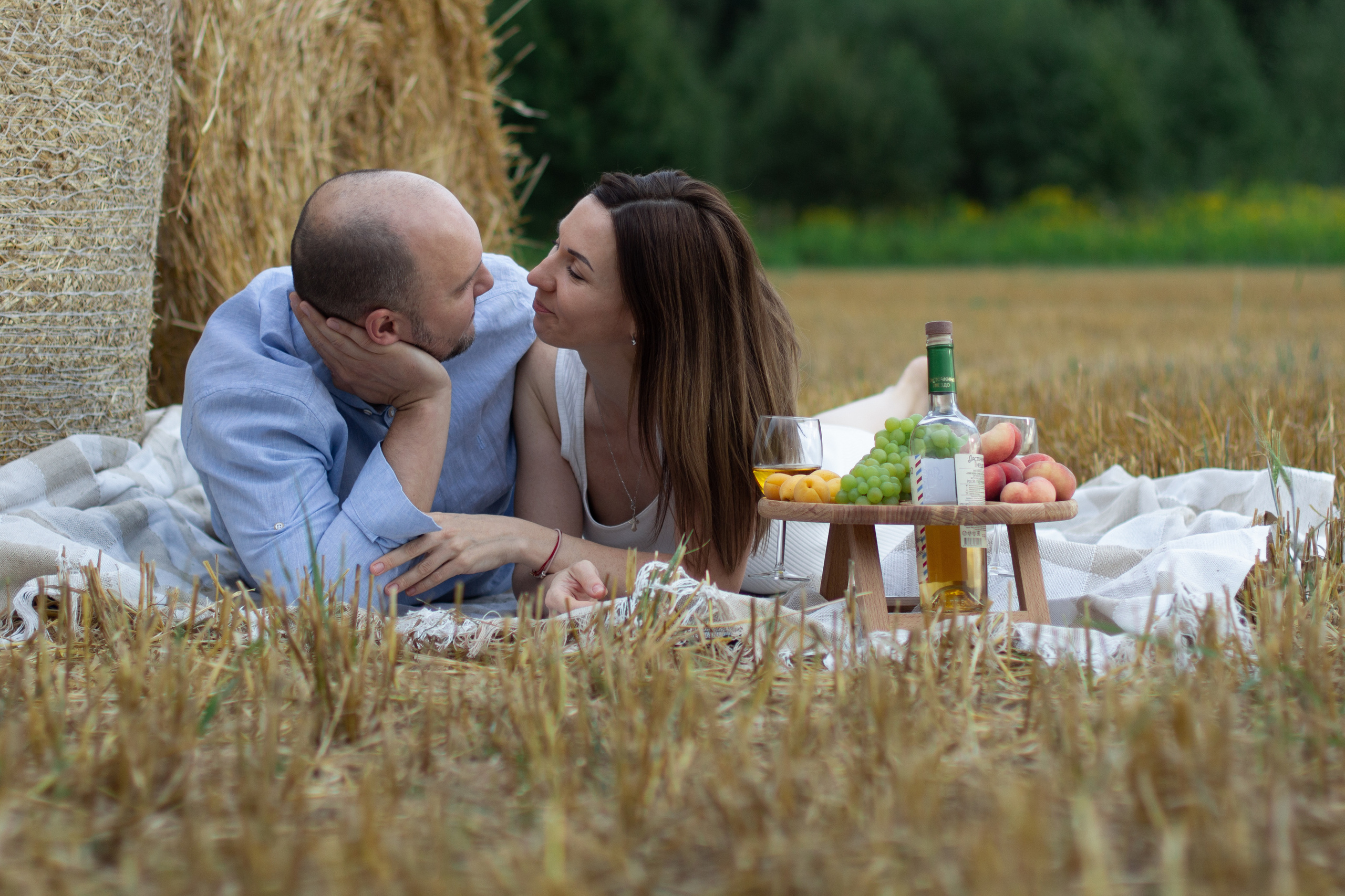 Юля и Максим съемка в поле. Юлия Разваркина фотограф Подольск