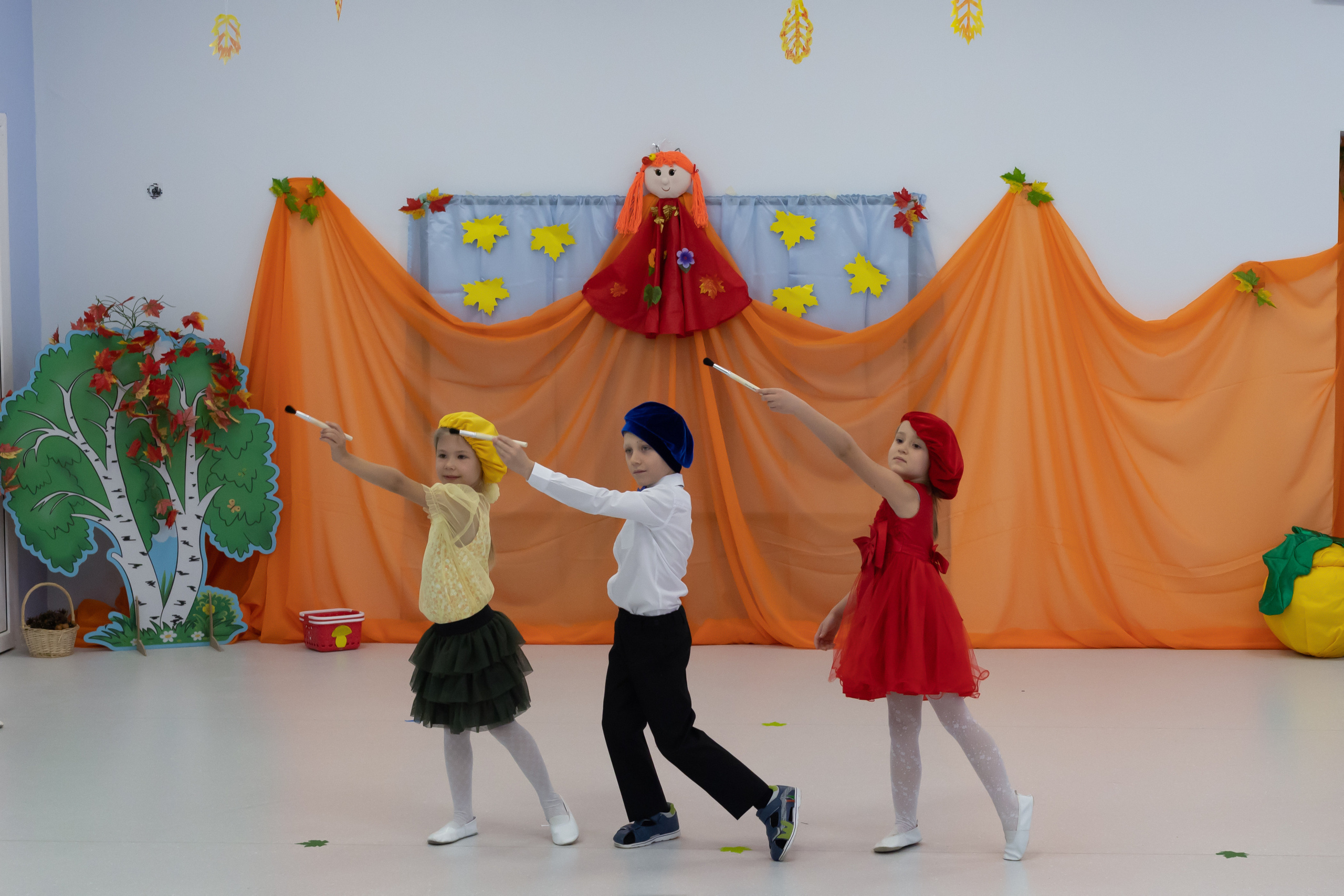 Осенний бал в детском саду № 30 гр 17. Юлия Разваркина фотограф Подольск