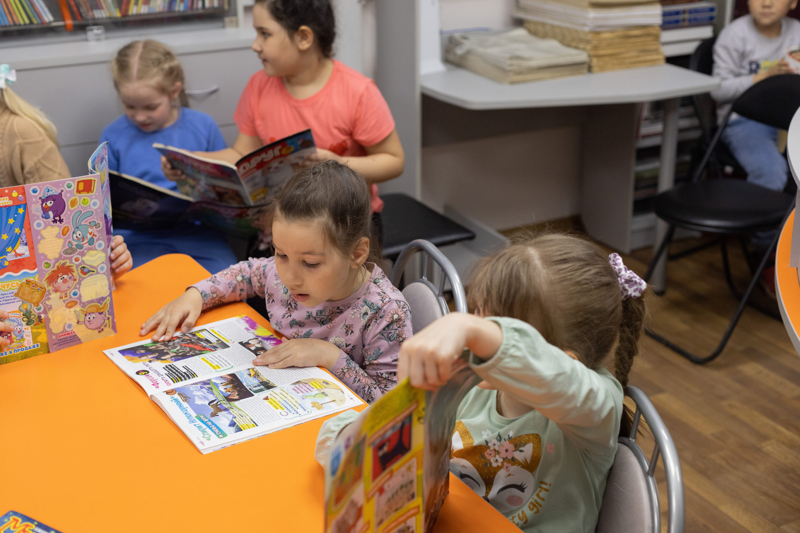 Экскурсия в библиотеку 17 гр детский сад № 30. Юлия Разваркина фотограф Подольск