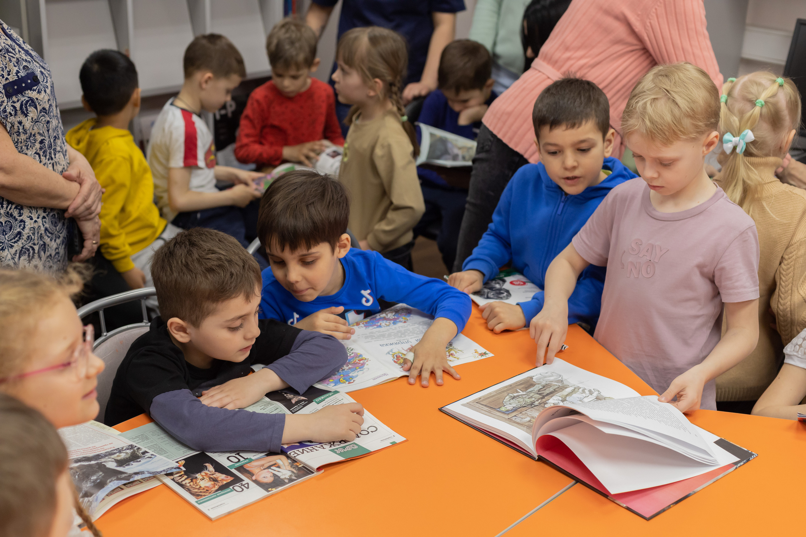Экскурсия в библиотеку 17 гр детский сад № 30. Юлия Разваркина фотограф Подольск