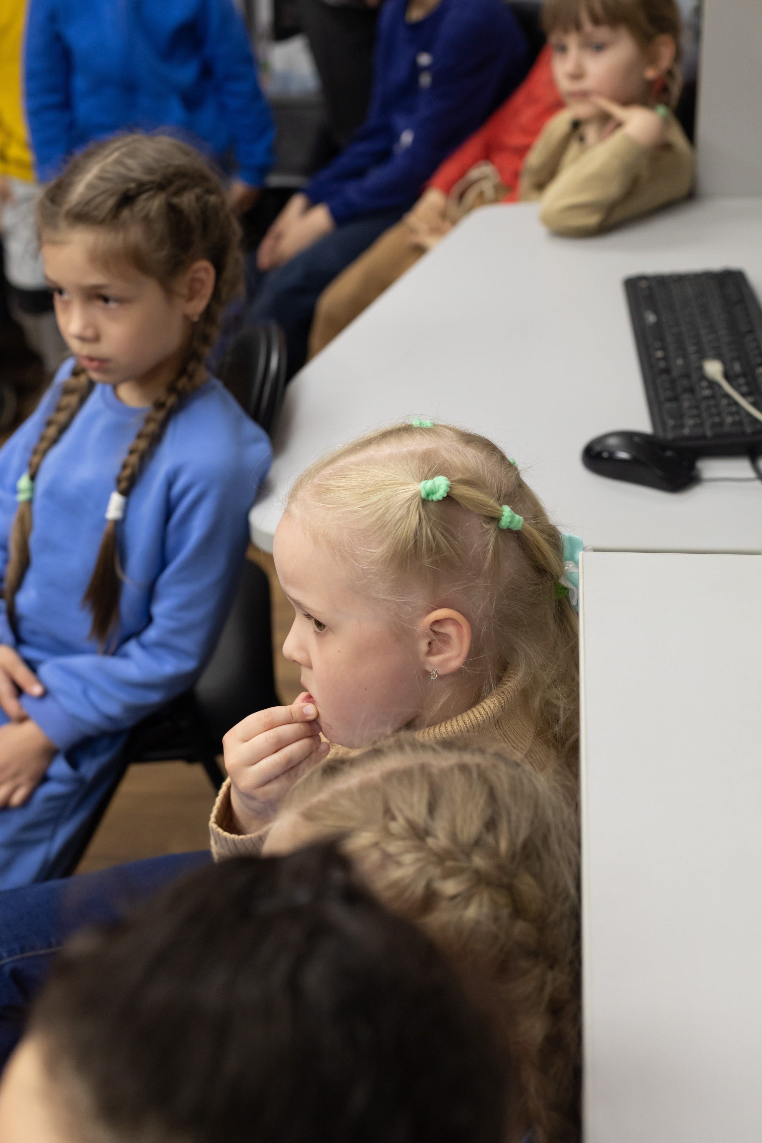 Экскурсия в библиотеку 17 гр детский сад № 30. Юлия Разваркина фотограф Подольск