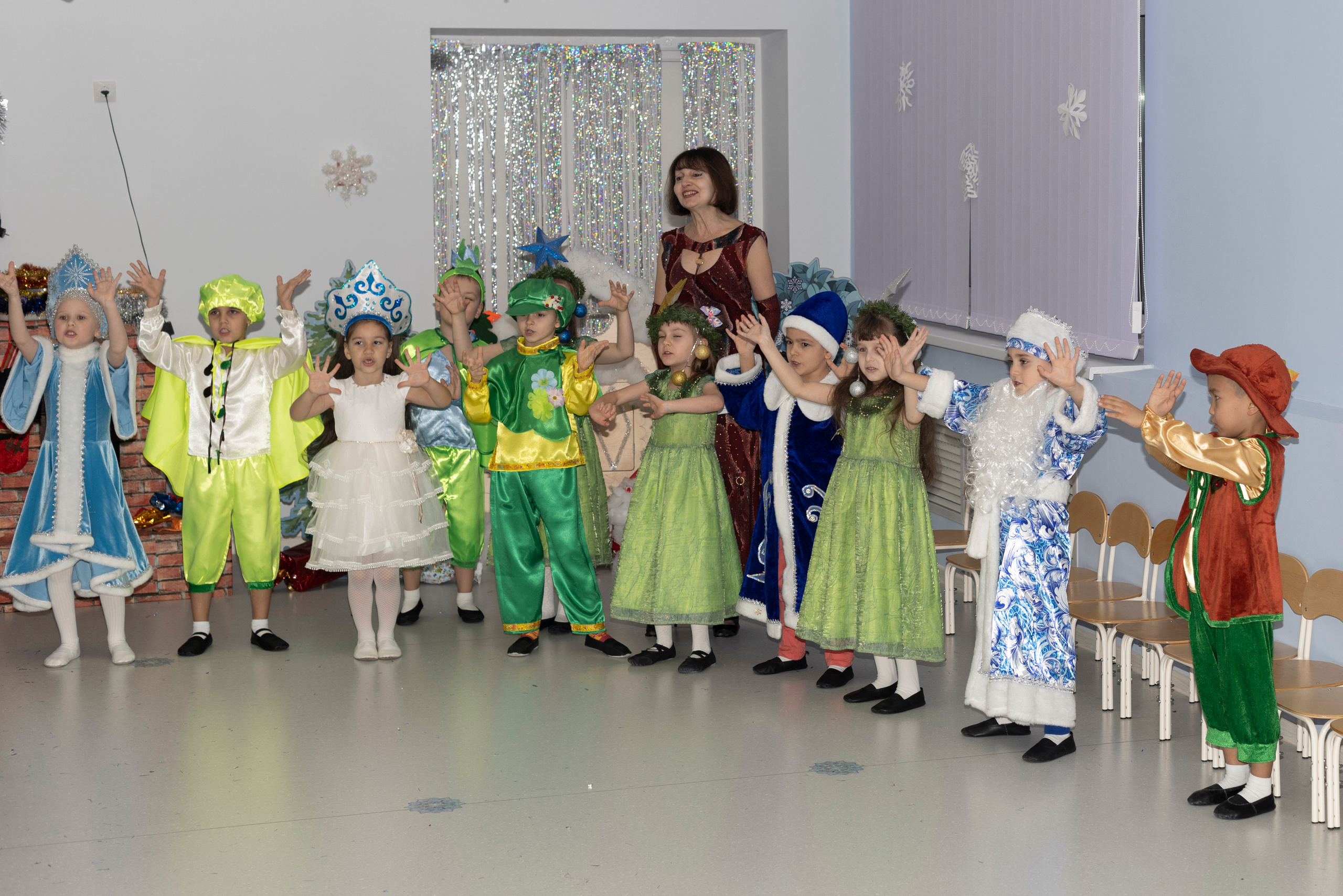 Новогодний спектакль детский сад № 30 гр 17. Юлия Разваркина фотограф Подольск