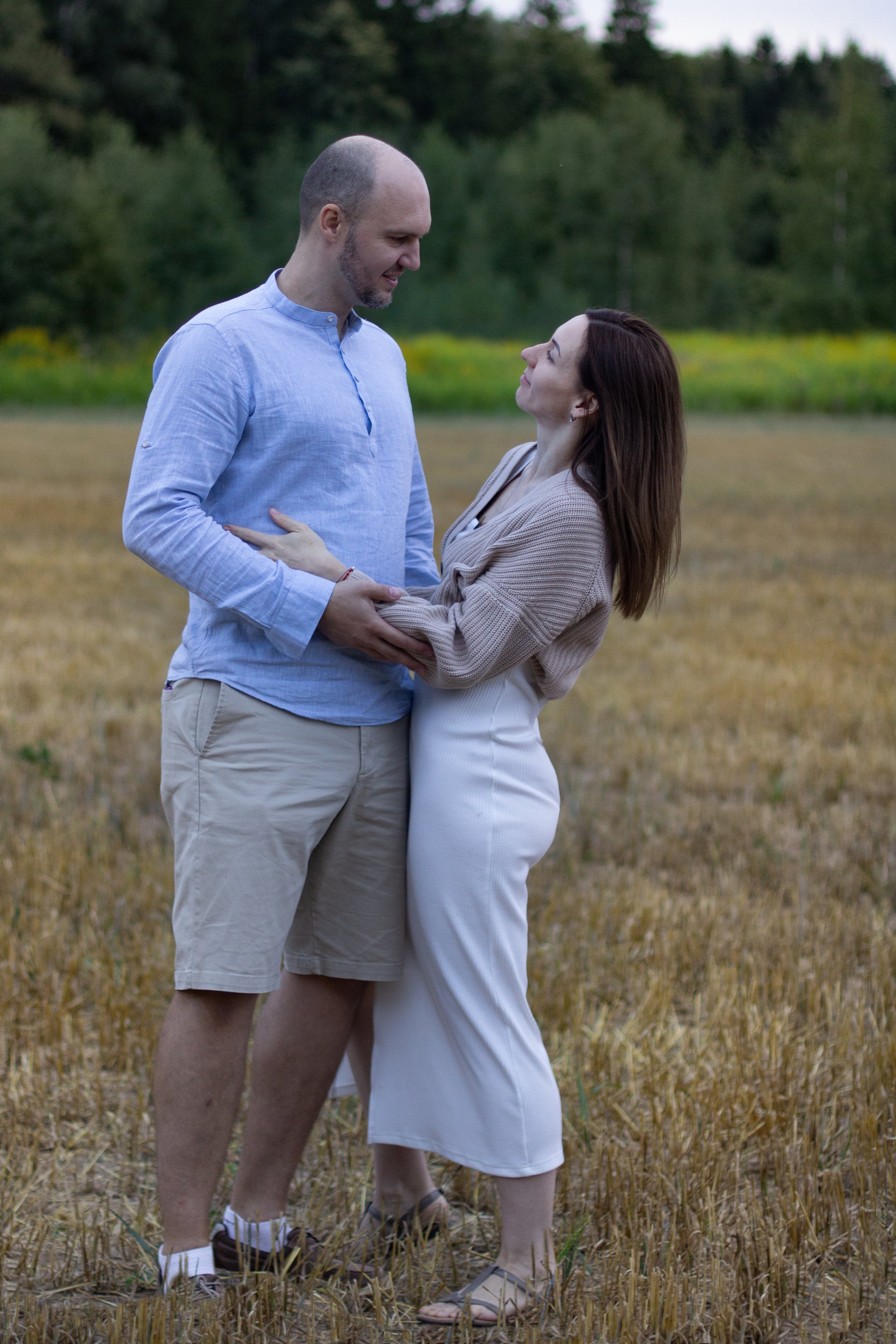 Юля и Максим съемка в поле. Юлия Разваркина фотограф Подольск