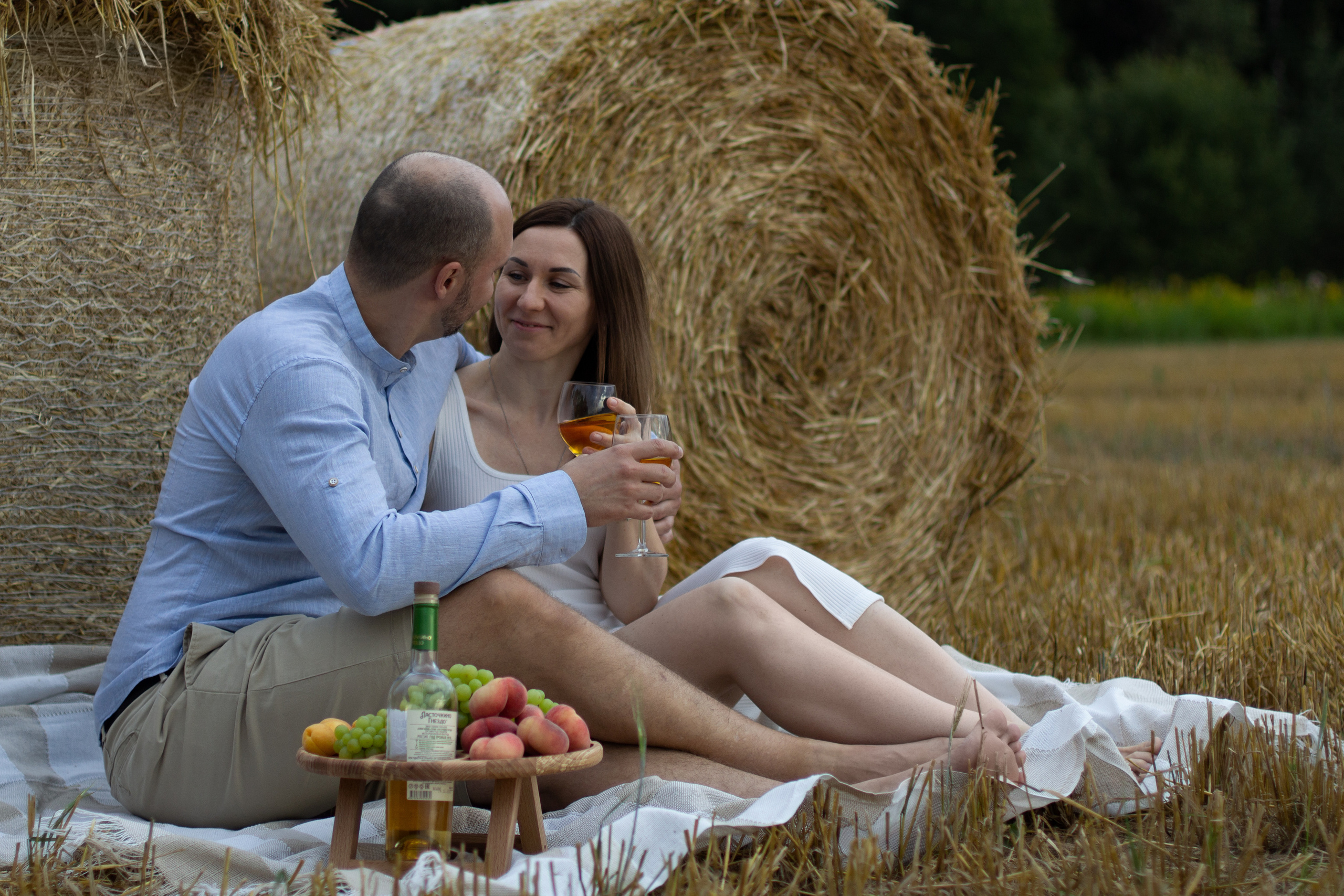 Юля и Максим съемка в поле. Юлия Разваркина фотограф Подольск