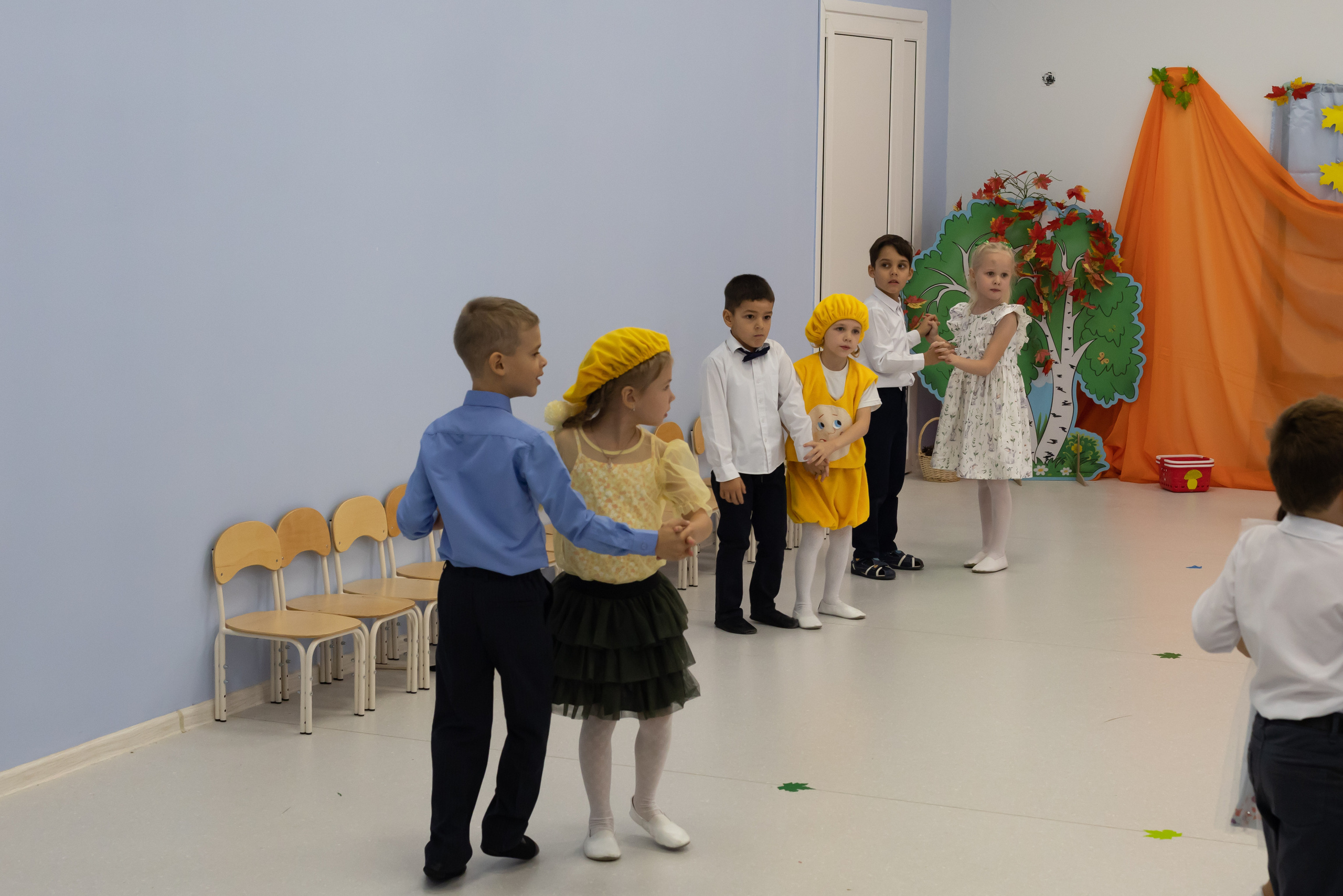 Осенний бал в детском саду № 30 гр 17. Юлия Разваркина фотограф Подольск