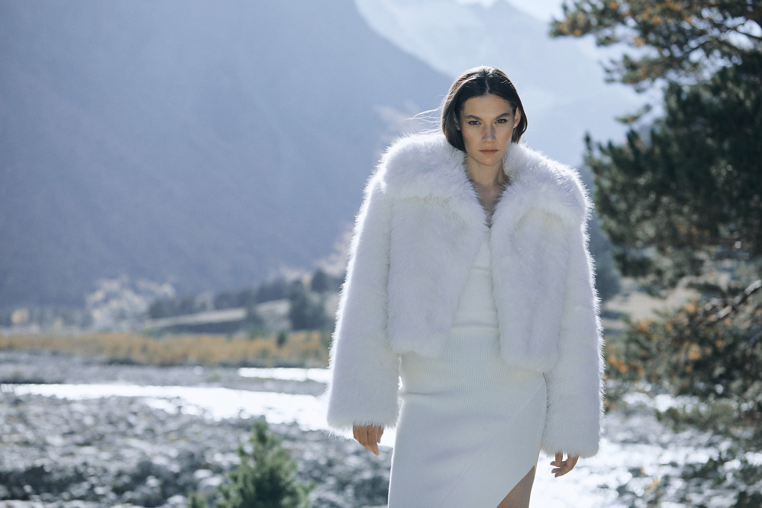 Имиджевая съемка для бренда. Фотограф Продюсер в горах КБР / Москва  Нальчик Горы