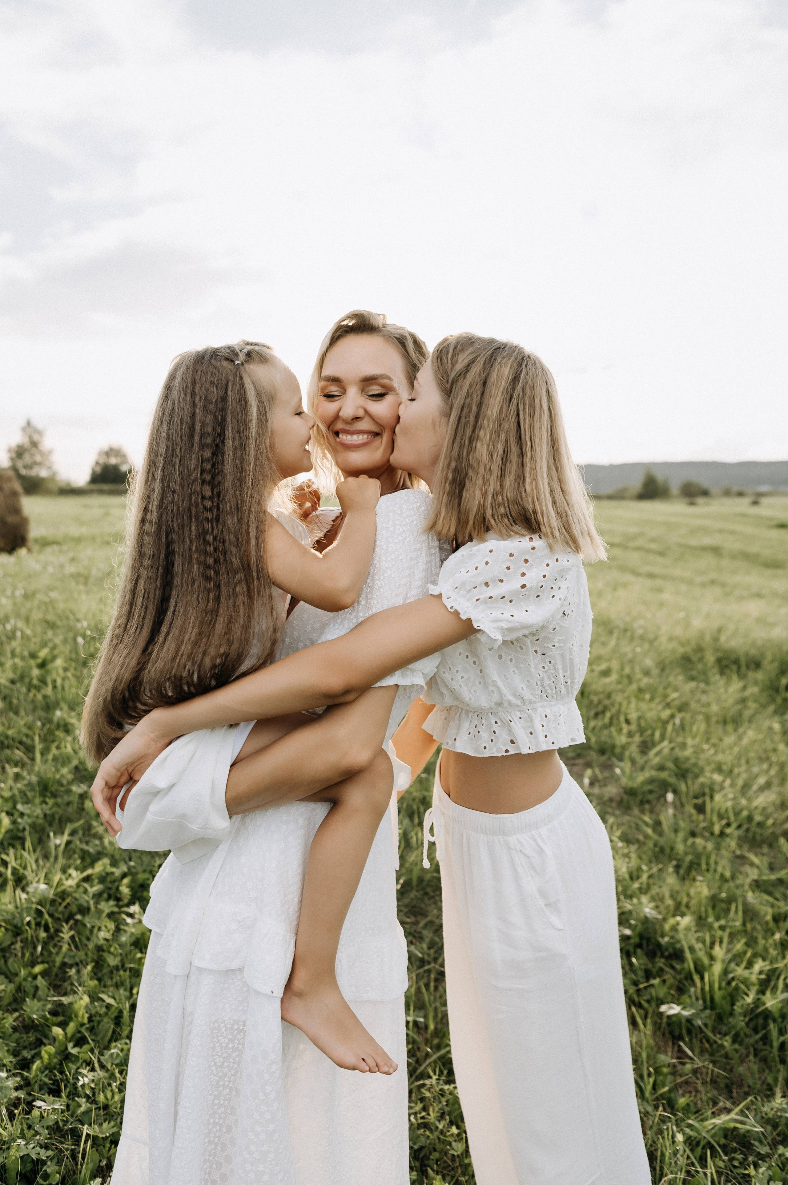 Таня, Вова + 3