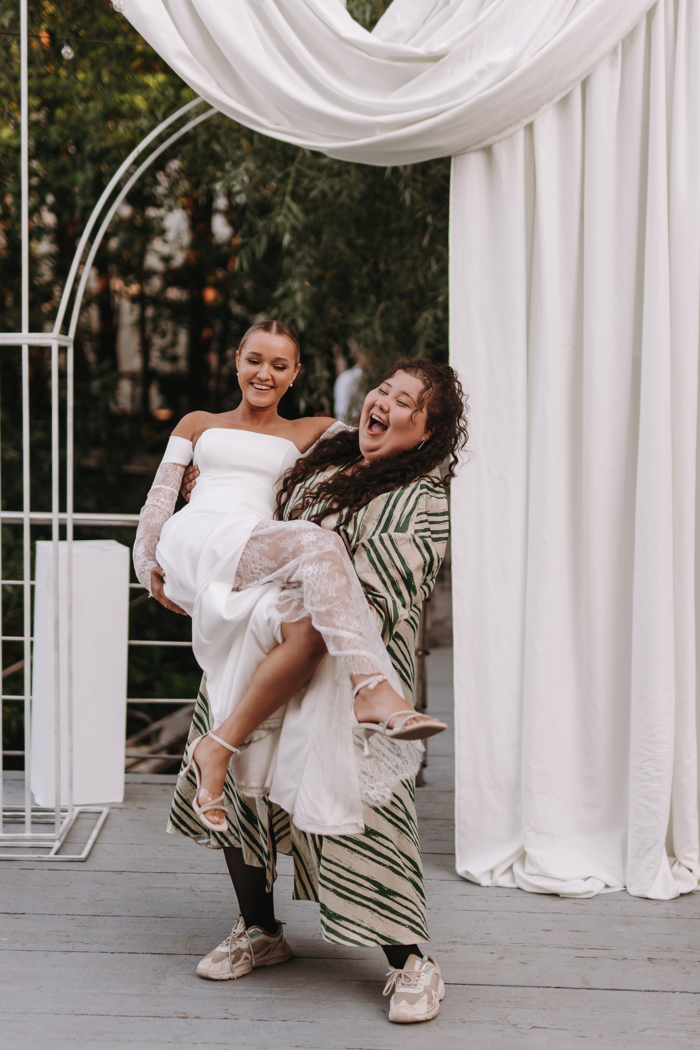 ШАТЕР ХОТИМ ЕДИМ, ВЕДУЩИЙ СИЯВУШ ШЕРМЕТЗАДЕ