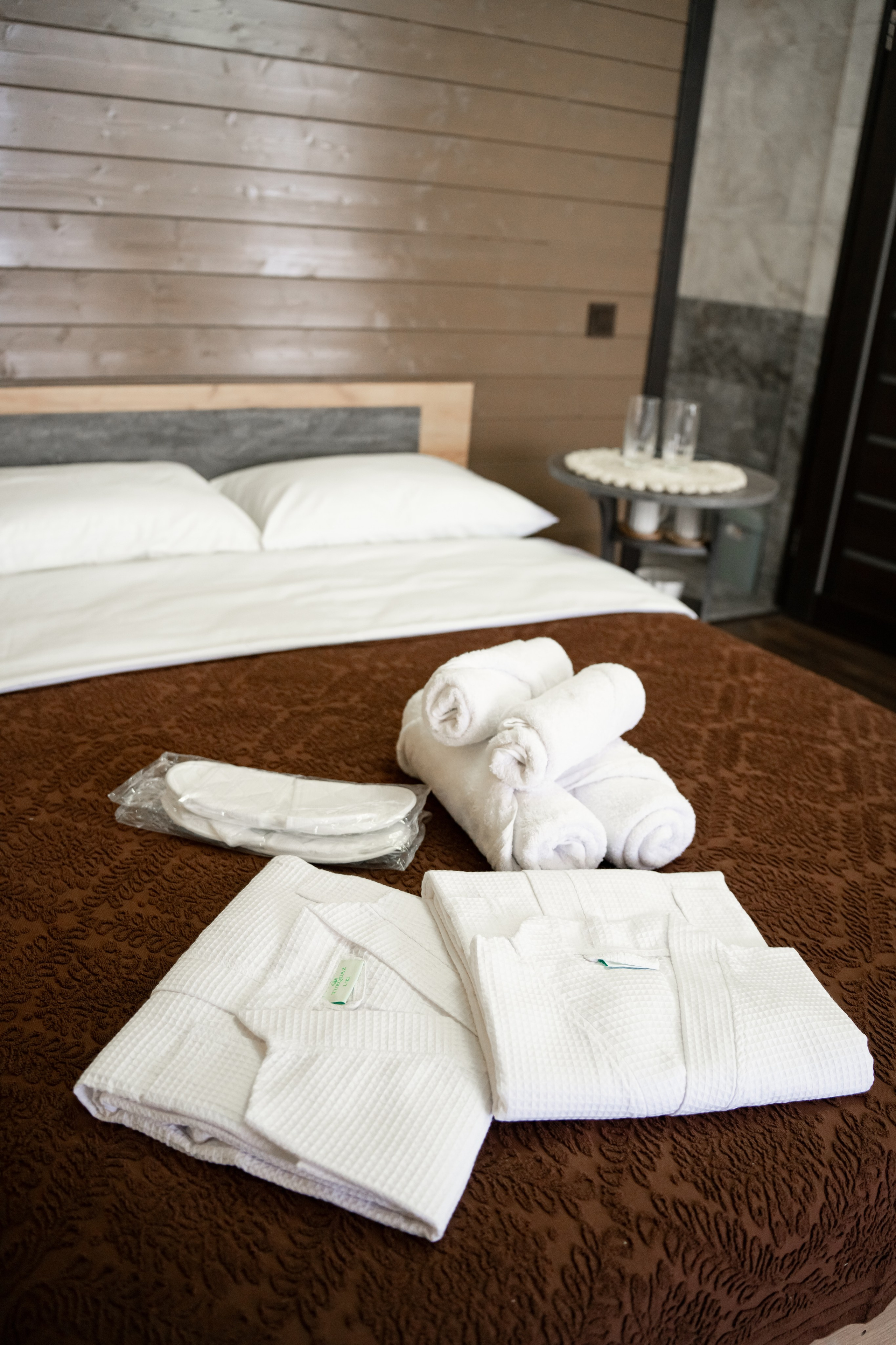 Двухместный стандарт 3. Апарт-отель «Алия», с. Архыз — официальный сайт