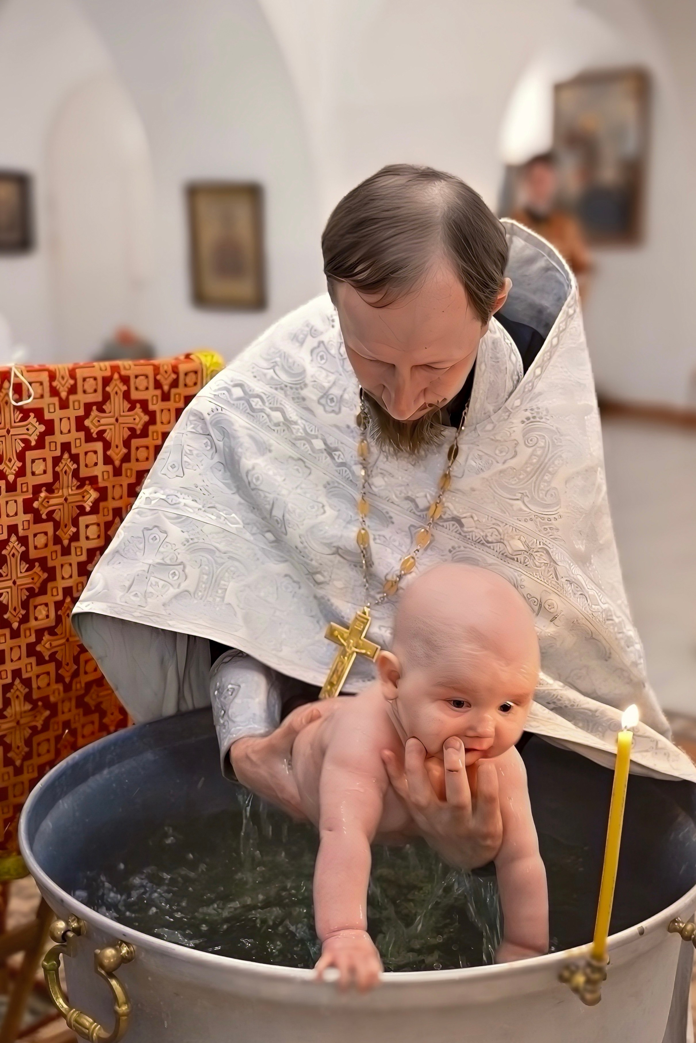 Крещение Бутово отец Андрей. Семейный и детский фотограф Москва