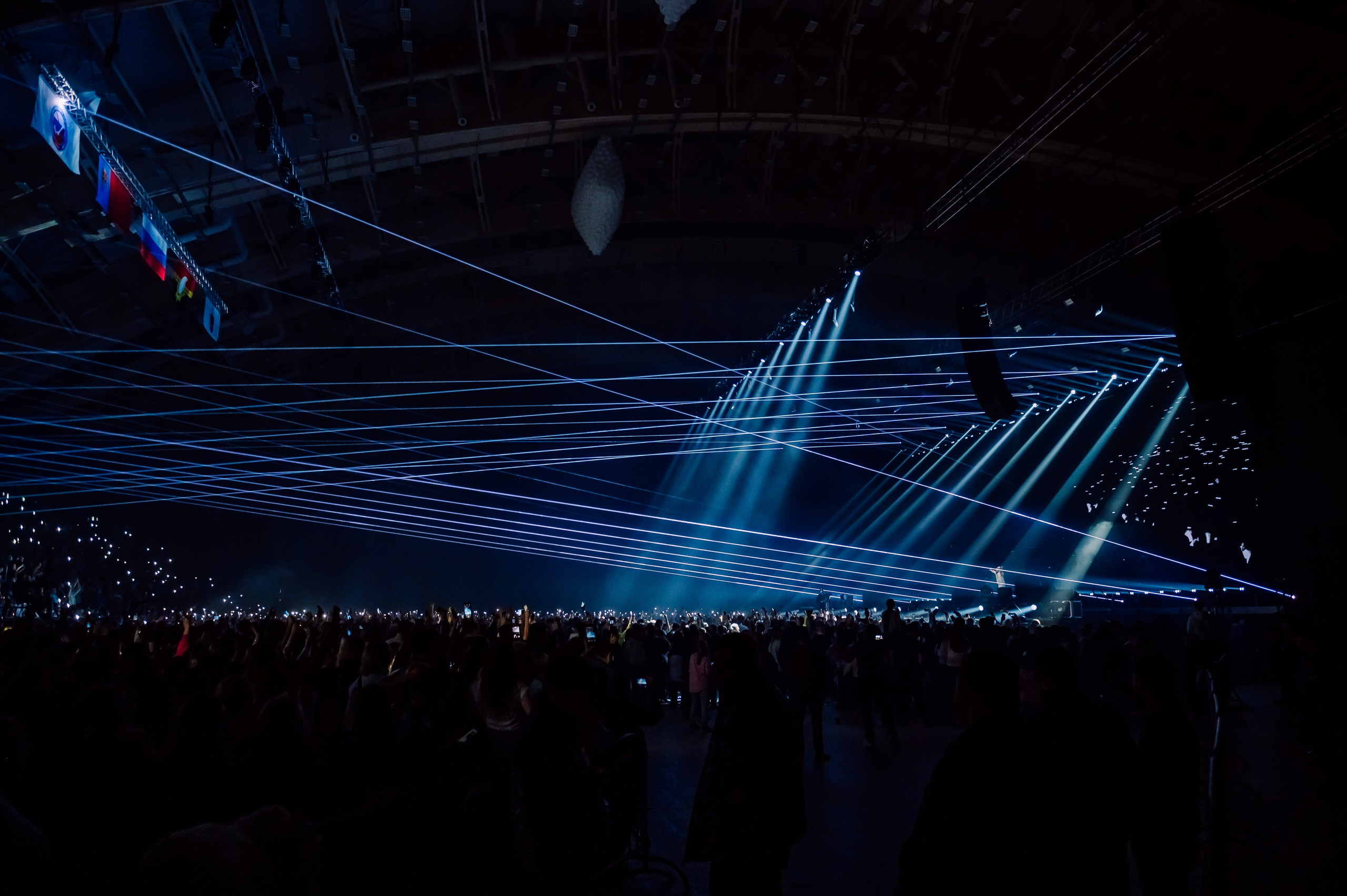 Руки вверх в Ледовом Дворце 15.11.2025. Детский фотограф, семейный фотограф и репортажи в Кемерово