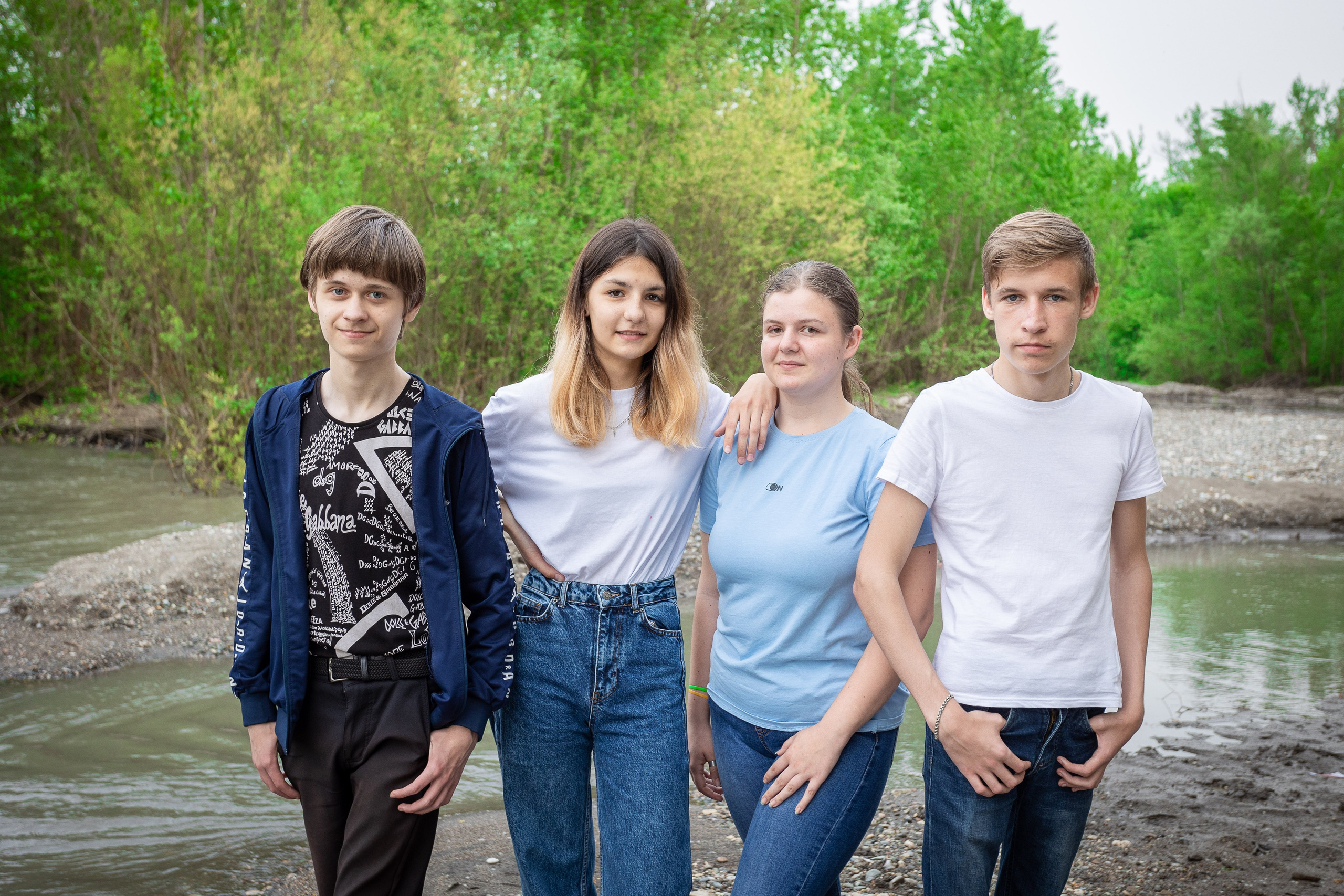 Уличная фотосессия на выпускной альбом. Выпускные альбомы Майкоп, Краснодар Елена Золотарева