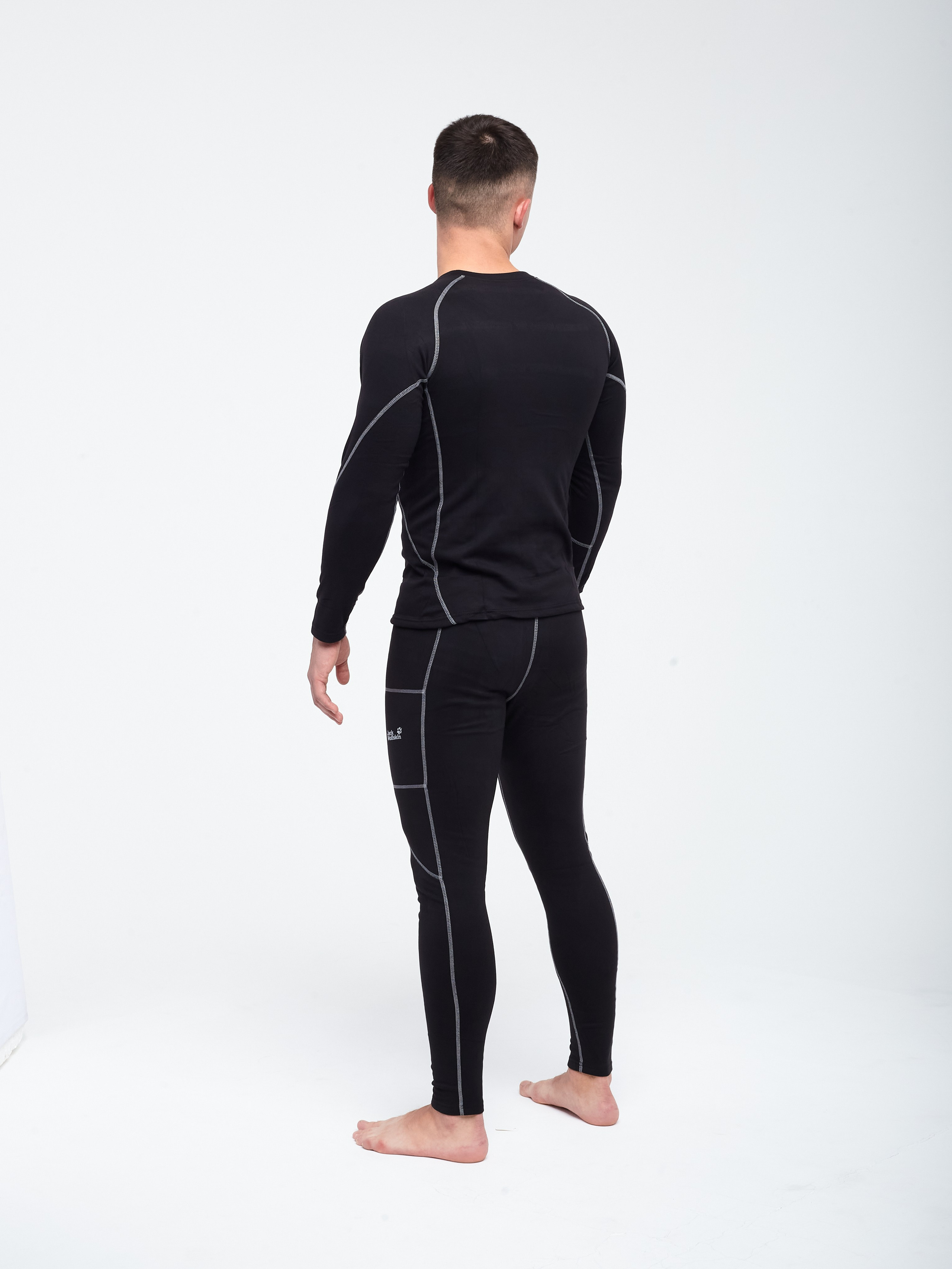 Съёмка термобелья для маркетплейсов | Фотограф в Екатеринбурге. Портретный и репортажный фотограф в Екатеринбурге