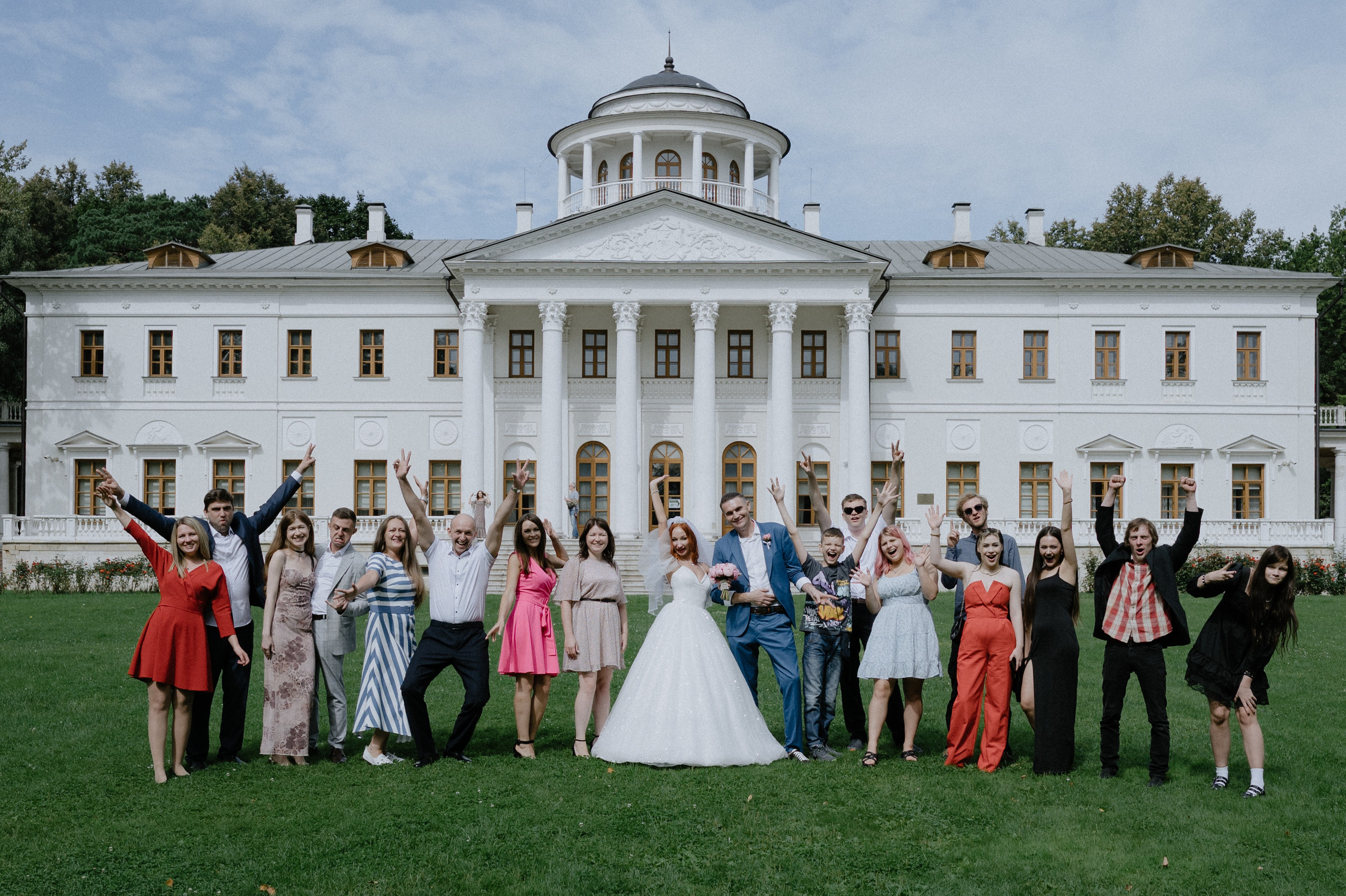 Регистрация брака и свадебная фотосессия в музее-заповеднике Остафьево. Свадебный фотограф Москва — Сергей и Татьяна